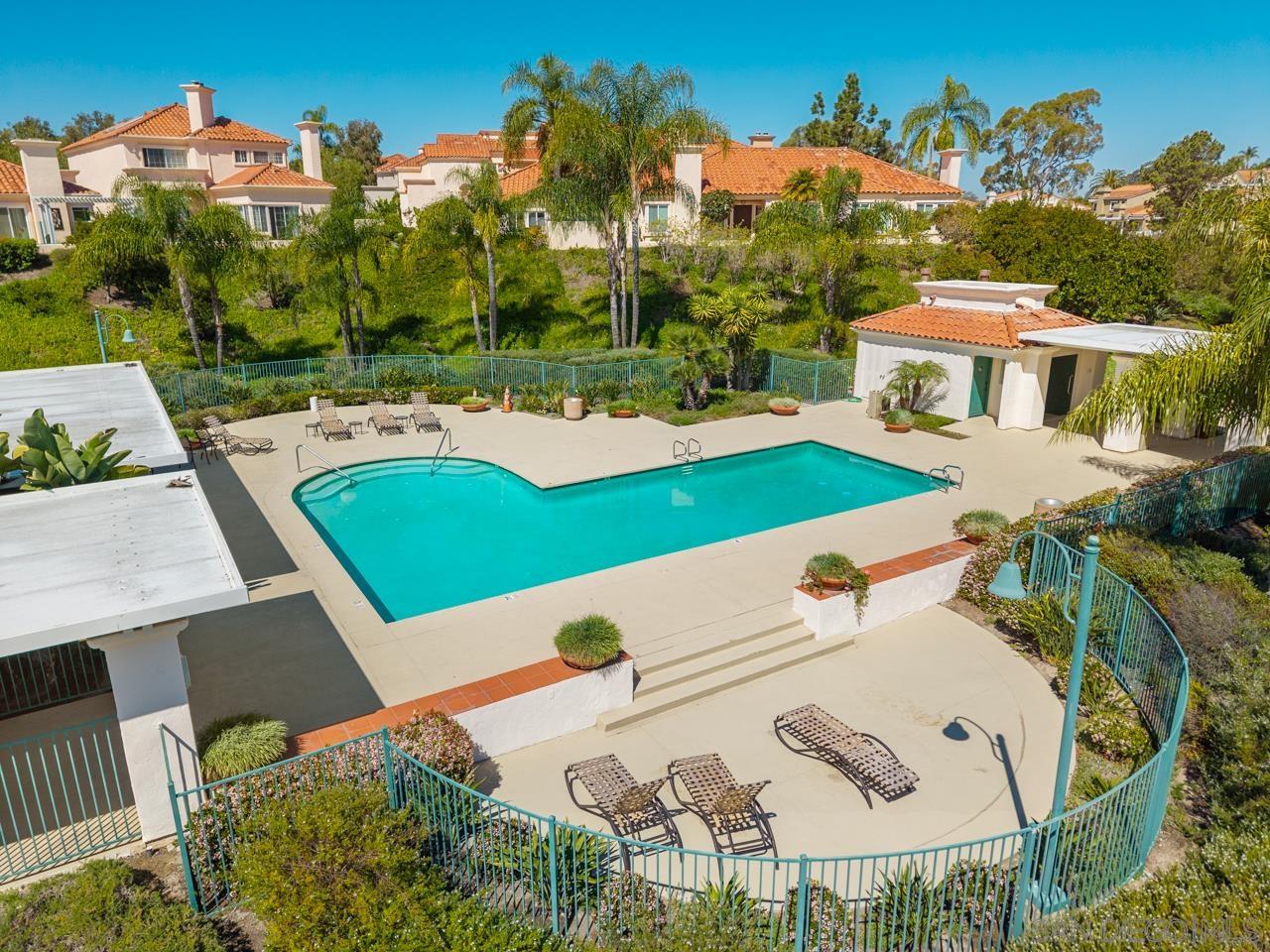 Detail Gallery Image 46 of 53 For 12135  Caminito Corriente, San Diego,  CA 92128 - 4 Beds | 3 Baths