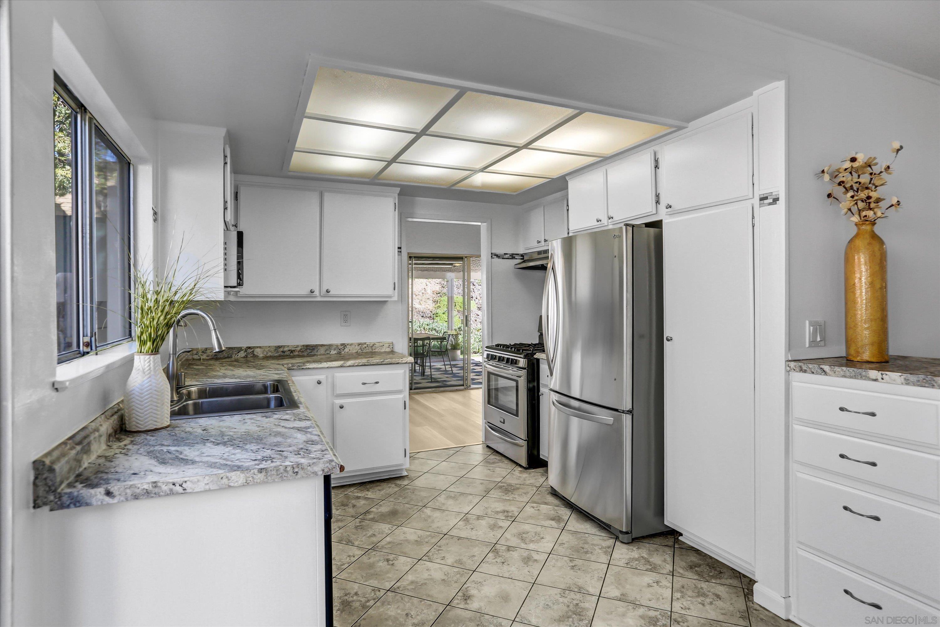 Detail Gallery Image 15 of 33 For 1495  Shipley, San Diego,  CA 92114 - 4 Beds | 2 Baths