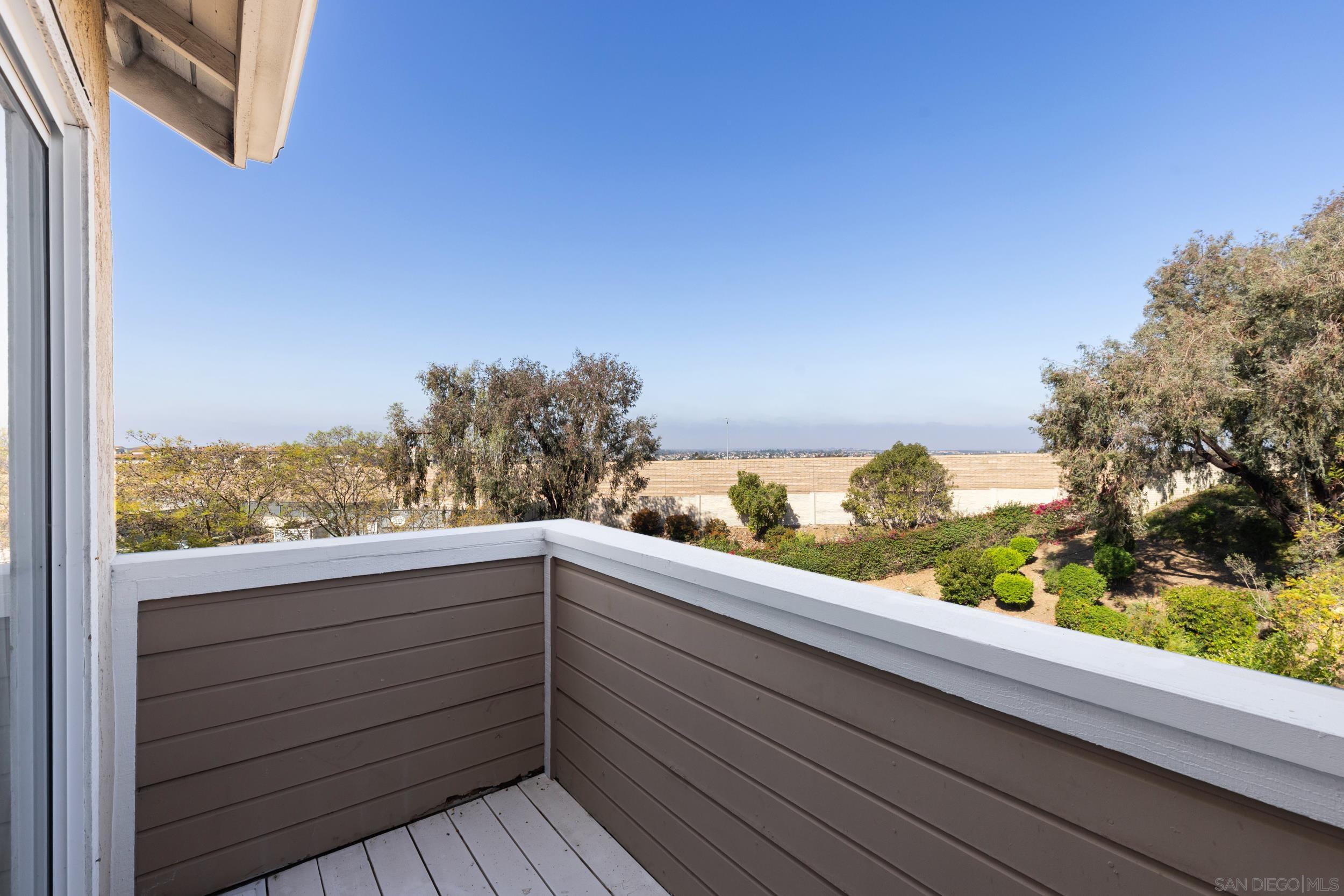 Detail Gallery Image 20 of 32 For 10050  Scripps Vista Way  #21,  San Diego,  CA 92131 - 3 Beds | 3 Baths