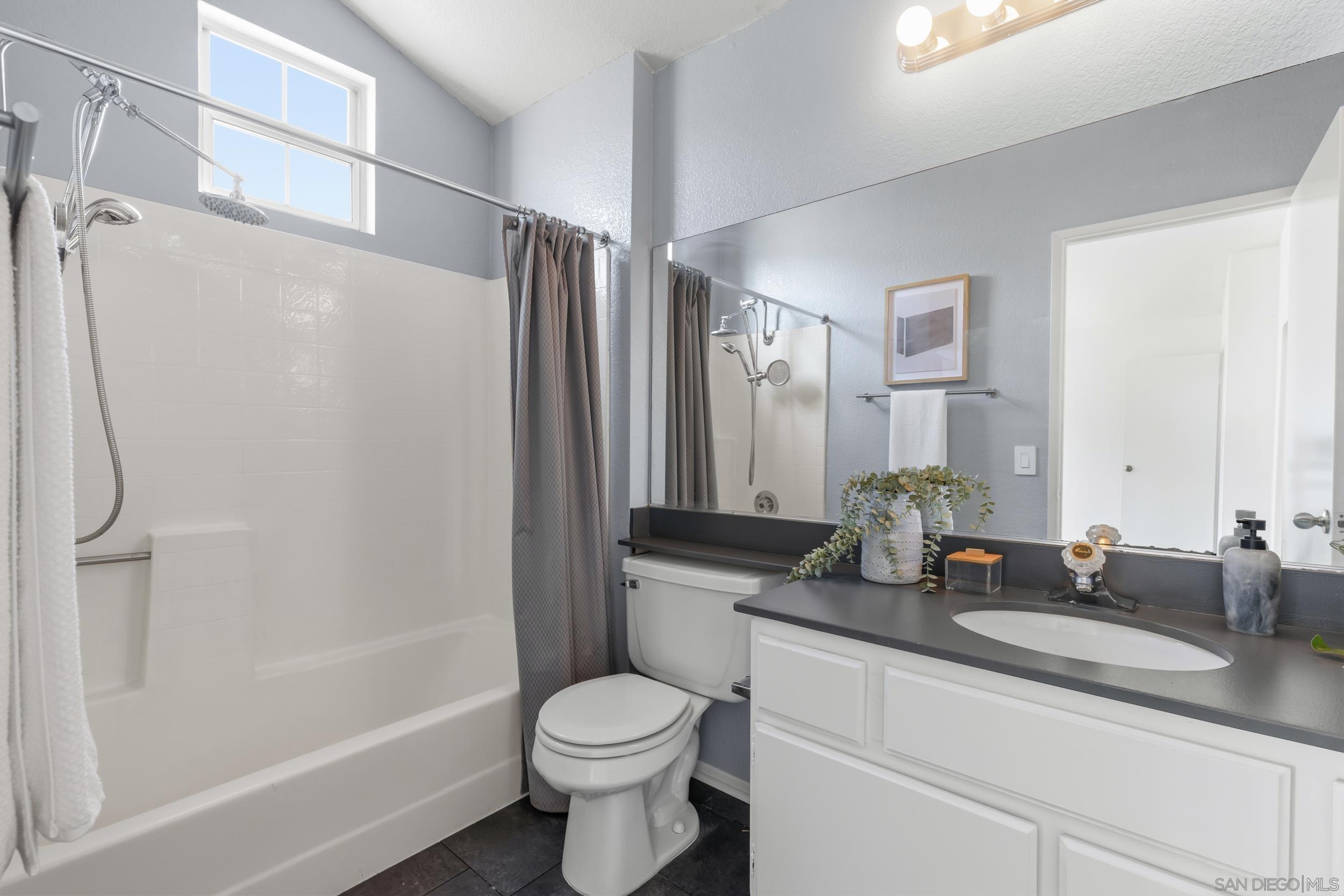 Detail Gallery Image 23 of 32 For 10050  Scripps Vista Way  #21,  San Diego,  CA 92131 - 3 Beds | 3 Baths