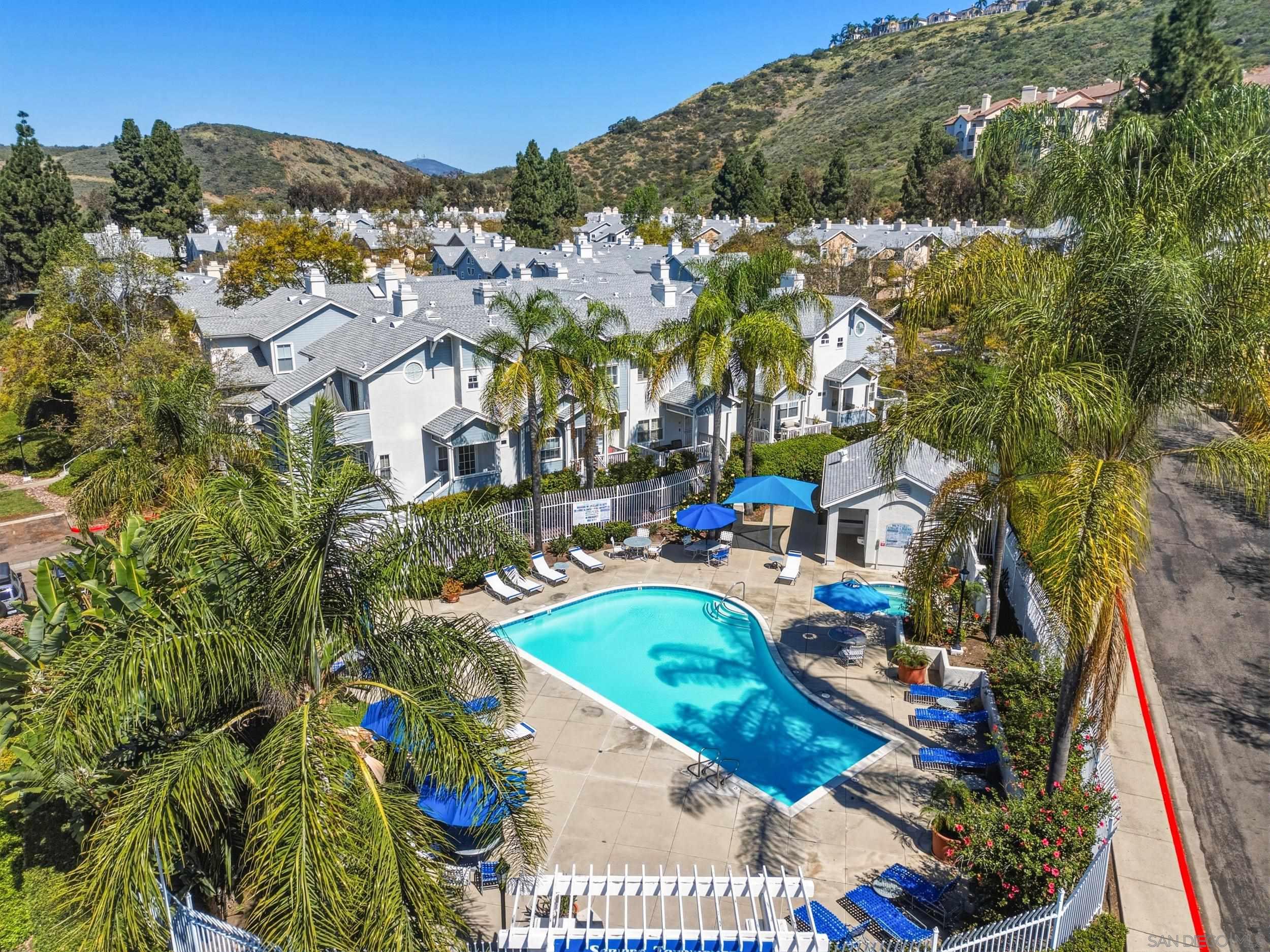 Detail Gallery Image 35 of 36 For 10050  Scripps Vista Way  #21,  San Diego,  CA 92131 - 3 Beds | 3 Baths