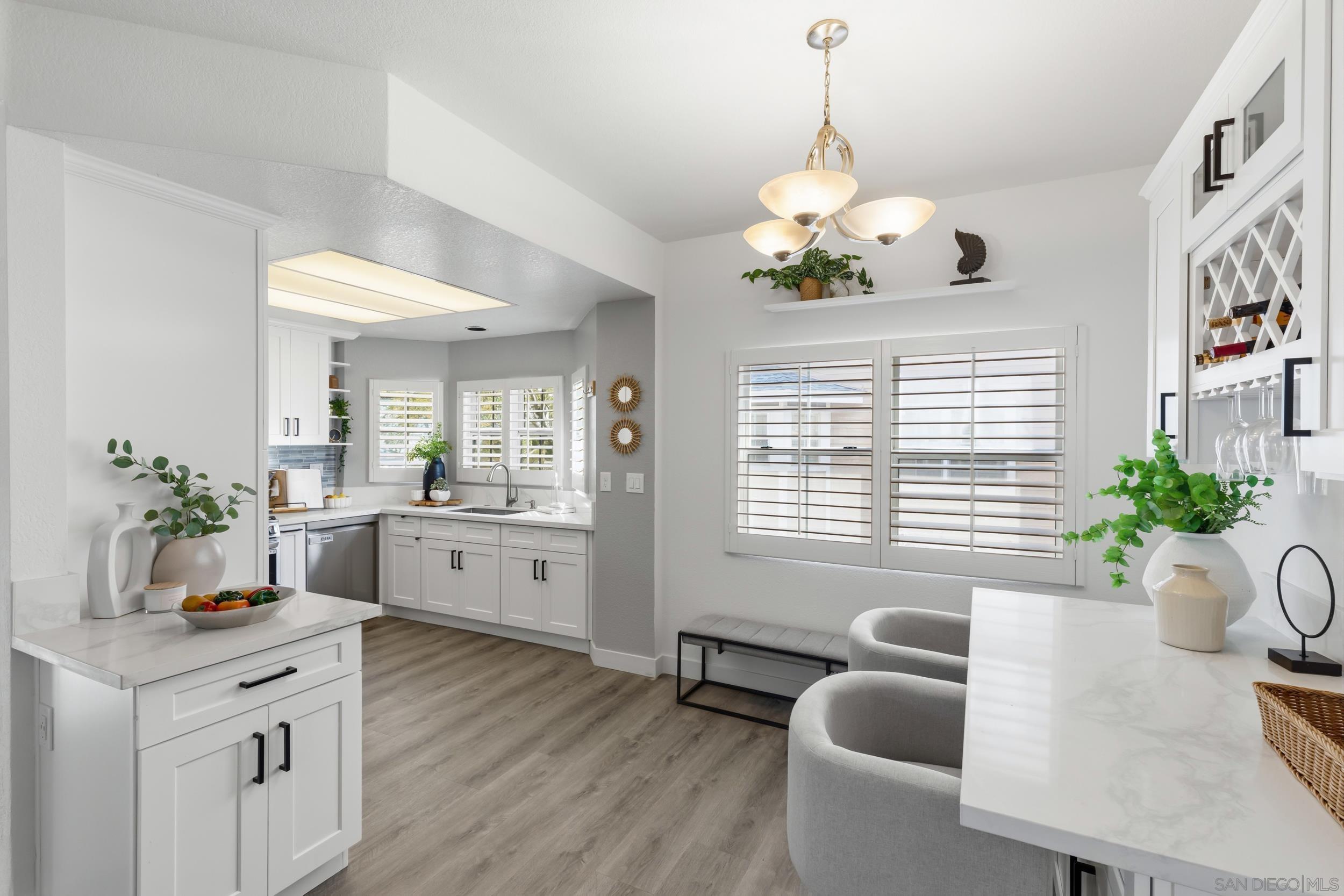 Detail Gallery Image 10 of 32 For 10050  Scripps Vista Way  #21,  San Diego,  CA 92131 - 3 Beds | 3 Baths