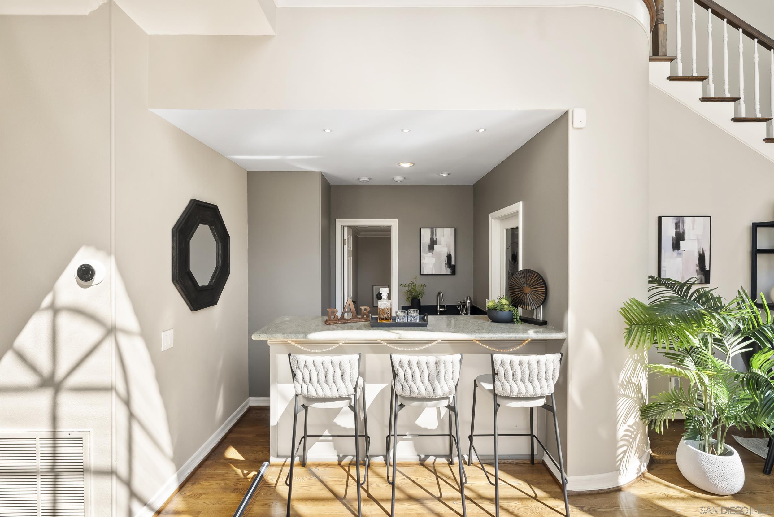 Detail Gallery Image 16 of 35 For 358  Belvedere St, La Jolla,  CA 92037 - 4 Beds | 4/1 Baths