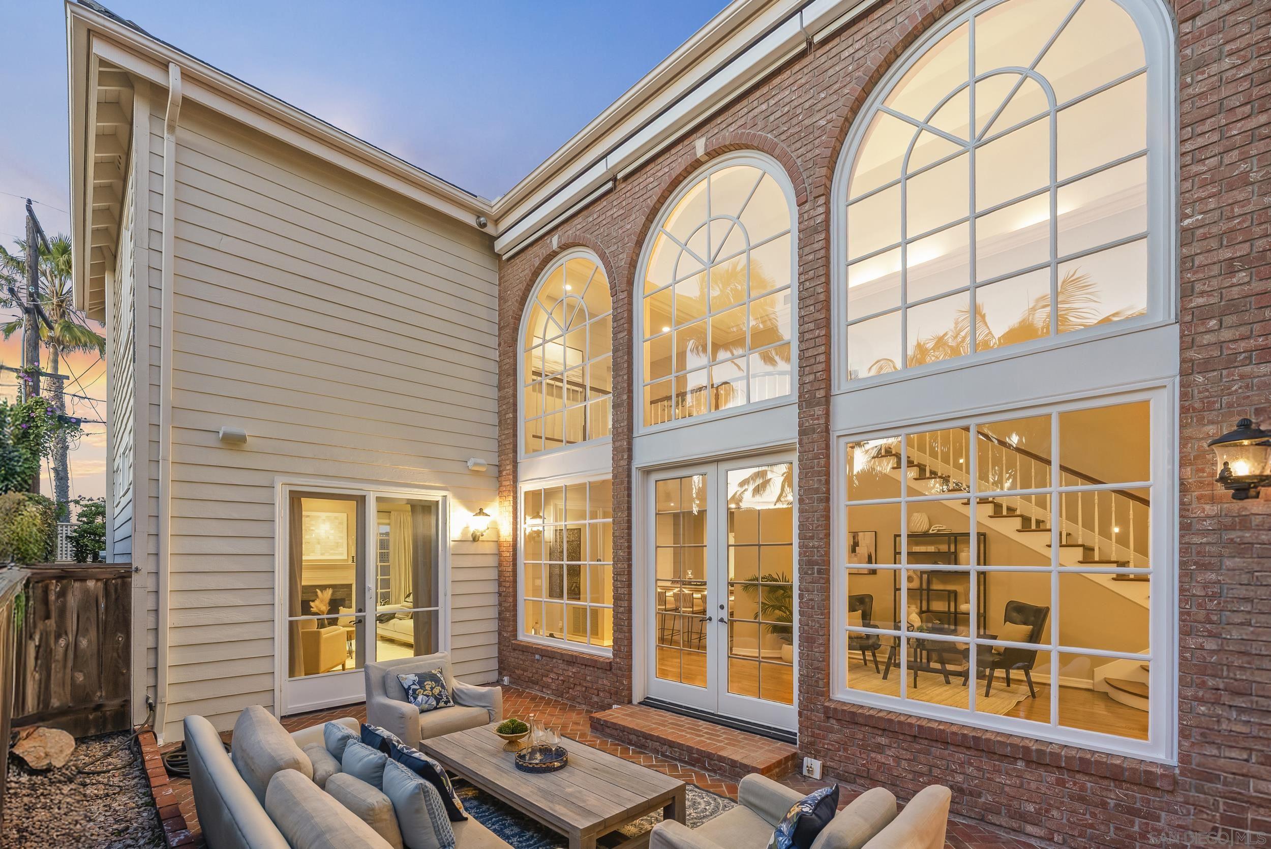 Detail Gallery Image 10 of 35 For 358  Belvedere St, La Jolla,  CA 92037 - 4 Beds | 4/1 Baths