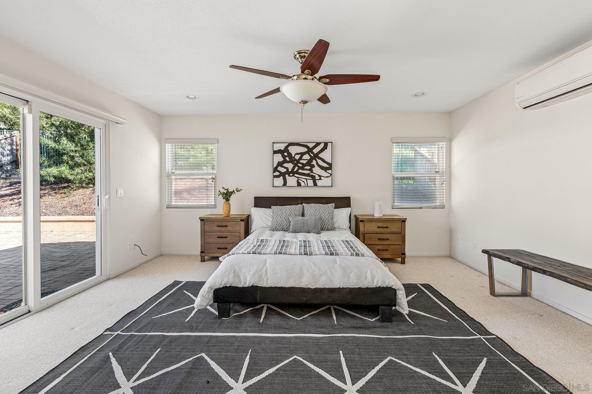 Detail Gallery Image 14 of 33 For 10941  Waterton Road, San Diego,  CA 92131 - 5 Beds | 4 Baths