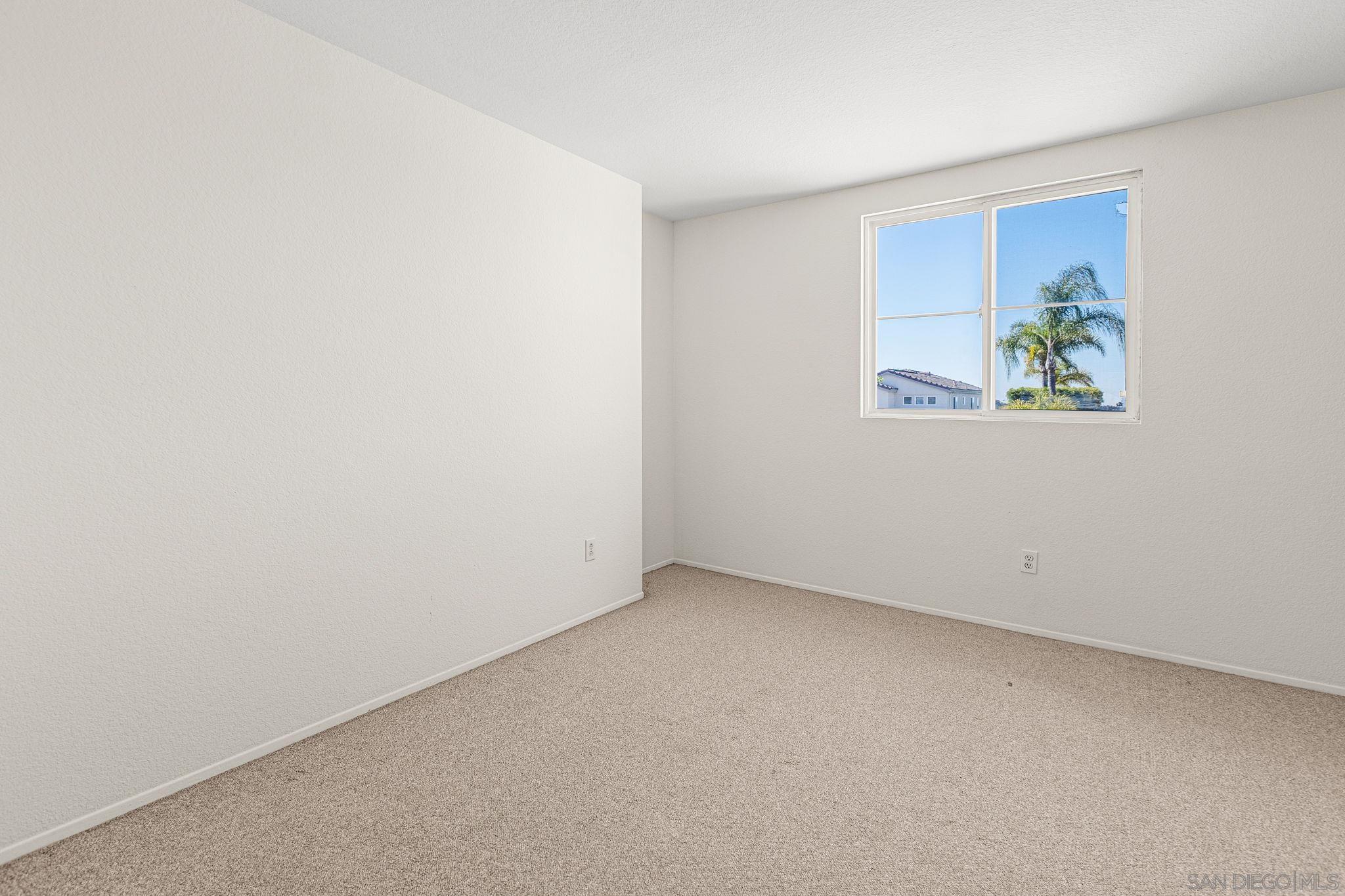 Detail Gallery Image 20 of 33 For 10941  Waterton Road, San Diego,  CA 92131 - 5 Beds | 4 Baths