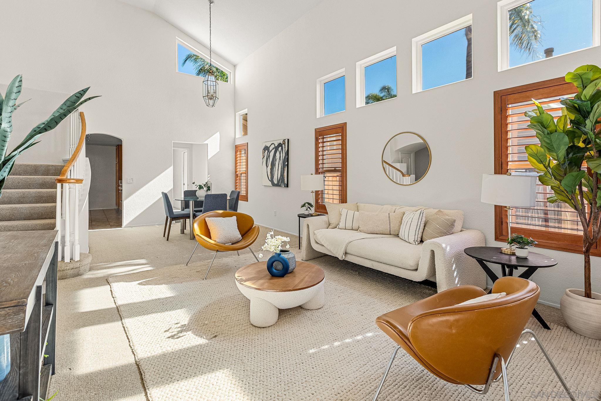 Detail Gallery Image 4 of 33 For 10941  Waterton Road, San Diego,  CA 92131 - 5 Beds | 4 Baths