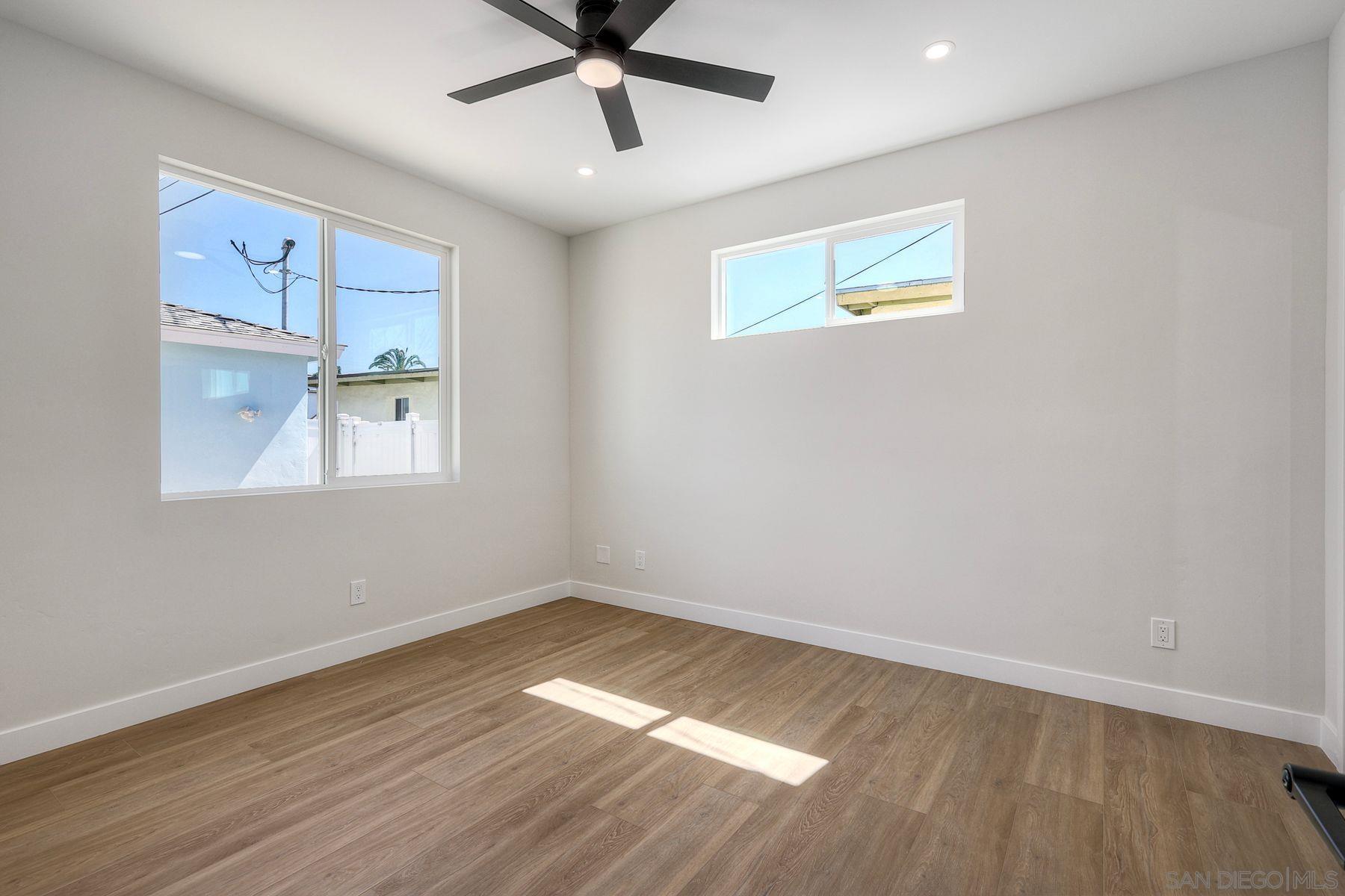 Detail Gallery Image 15 of 47 For 1226  8th St, Imperial Beach,  CA 91932 - 6 Beds | 4 Baths