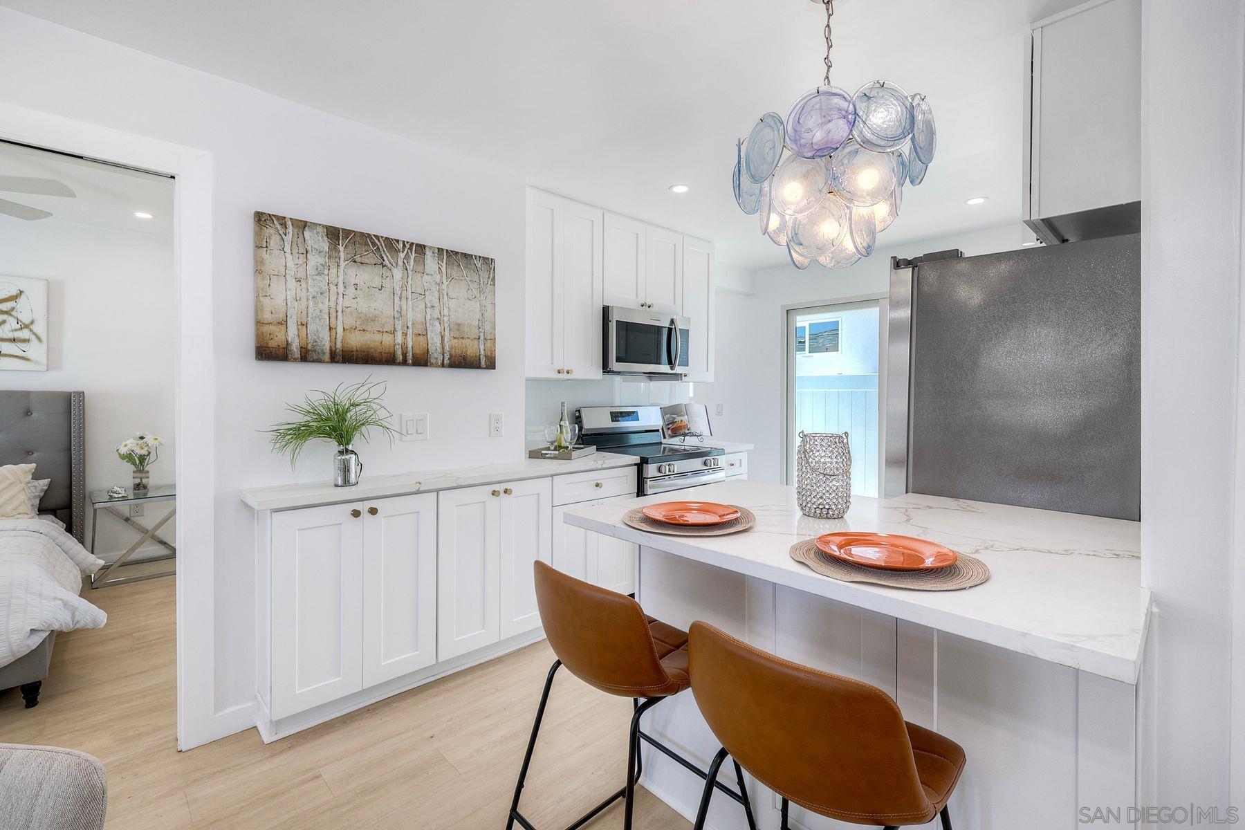 Detail Gallery Image 23 of 47 For 1226  8th St, Imperial Beach,  CA 91932 - 6 Beds | 4 Baths