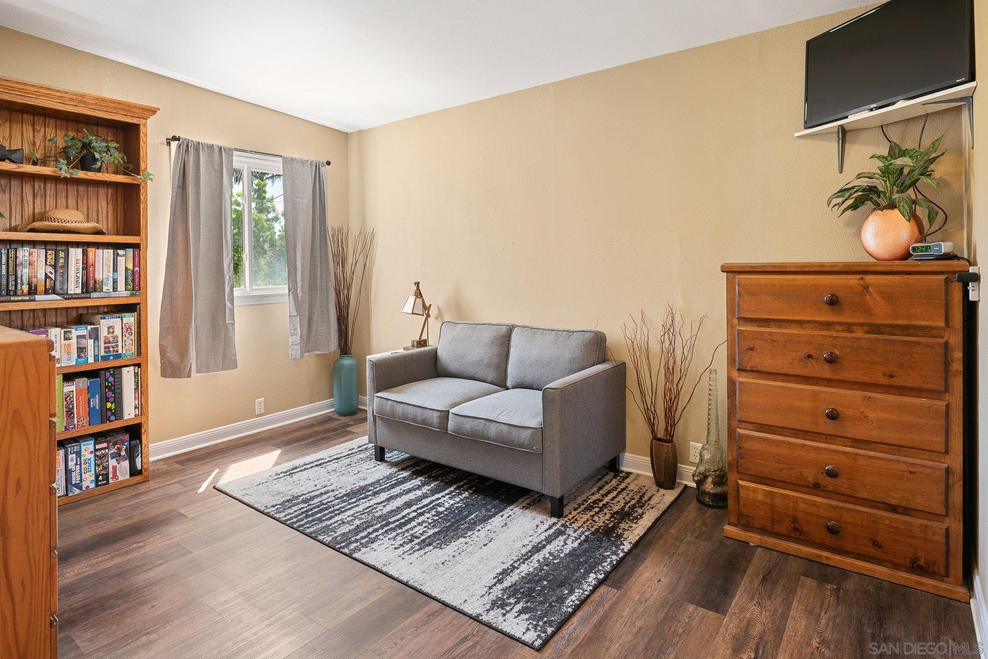 Detail Gallery Image 18 of 36 For 6353  Lake Albano Ave, San Diego,  CA 92119 - 3 Beds | 2 Baths