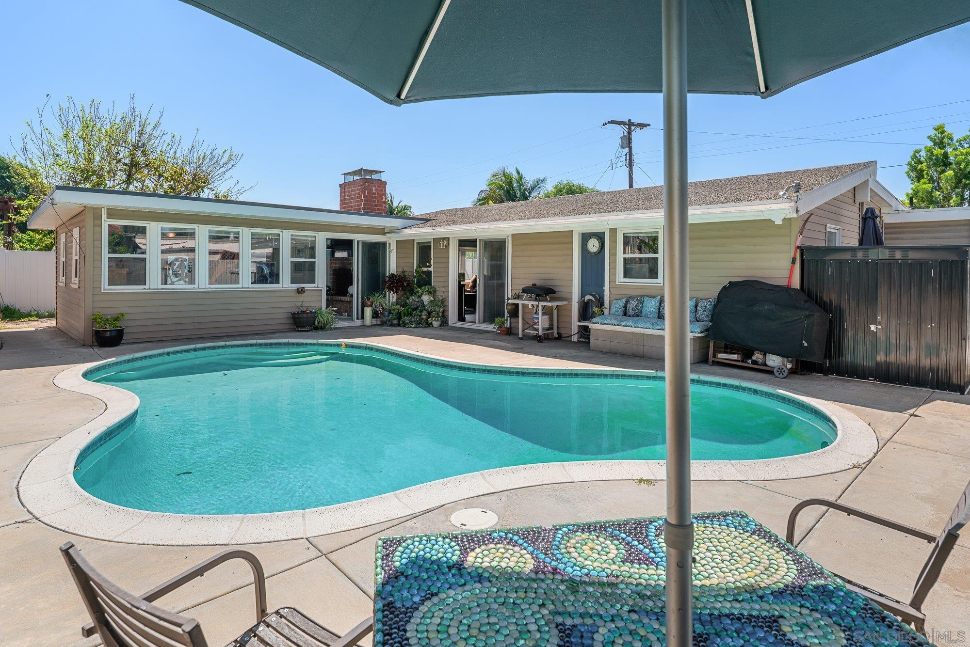 Detail Gallery Image 25 of 36 For 6353  Lake Albano Ave, San Diego,  CA 92119 - 3 Beds | 2 Baths