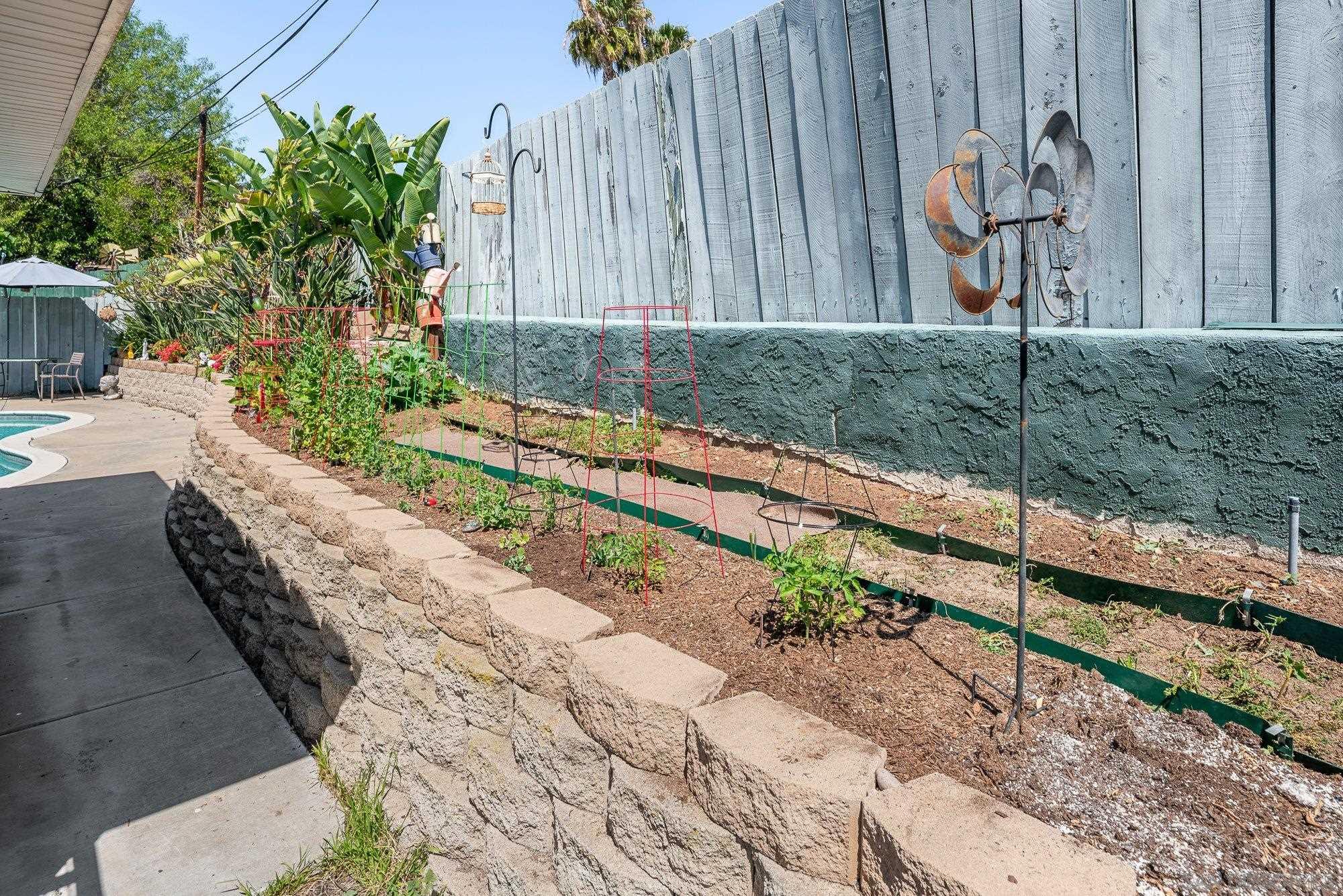 Detail Gallery Image 29 of 36 For 6353  Lake Albano Ave, San Diego,  CA 92119 - 3 Beds | 2 Baths