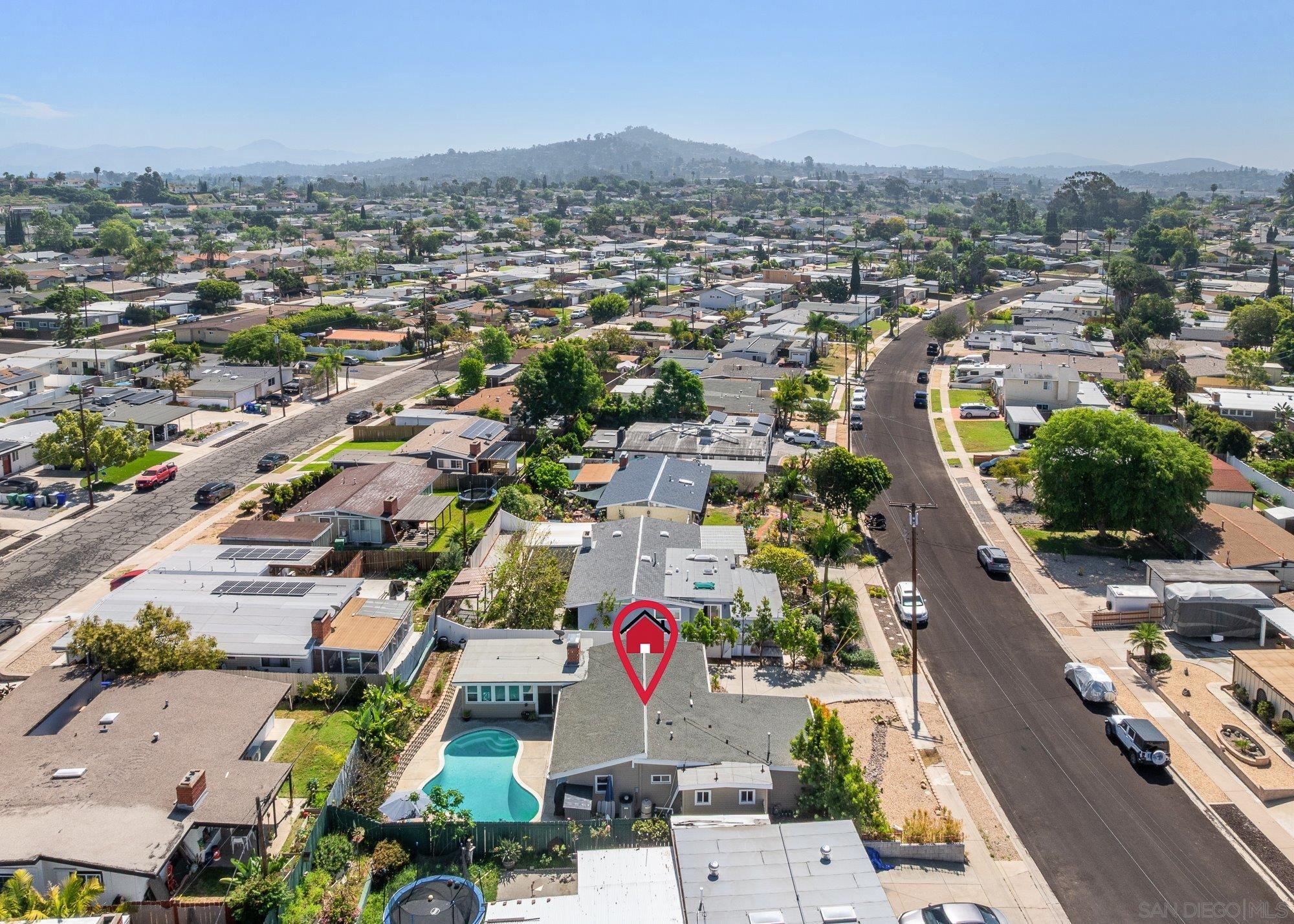 Detail Gallery Image 33 of 36 For 6353  Lake Albano Ave, San Diego,  CA 92119 - 3 Beds | 2 Baths