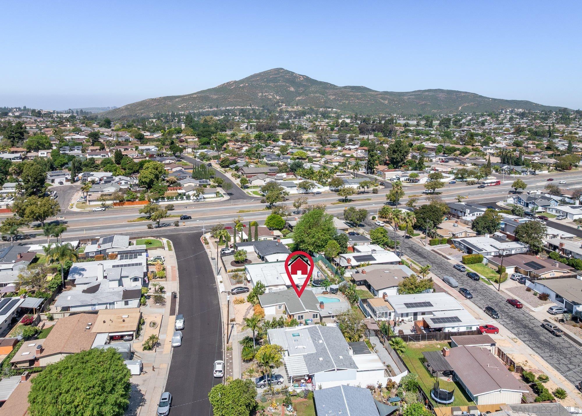 Detail Gallery Image 35 of 36 For 6353  Lake Albano Ave, San Diego,  CA 92119 - 3 Beds | 2 Baths