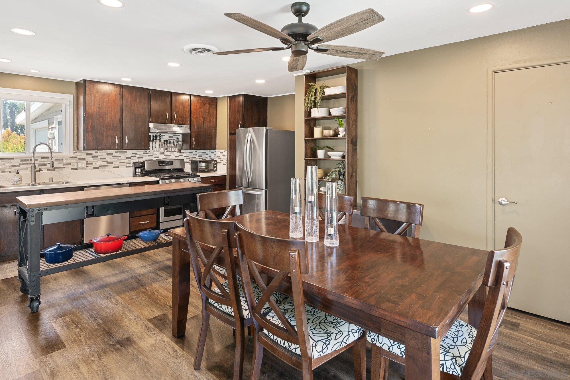 Detail Gallery Image 10 of 36 For 6353  Lake Albano Ave, San Diego,  CA 92119 - 3 Beds | 2 Baths