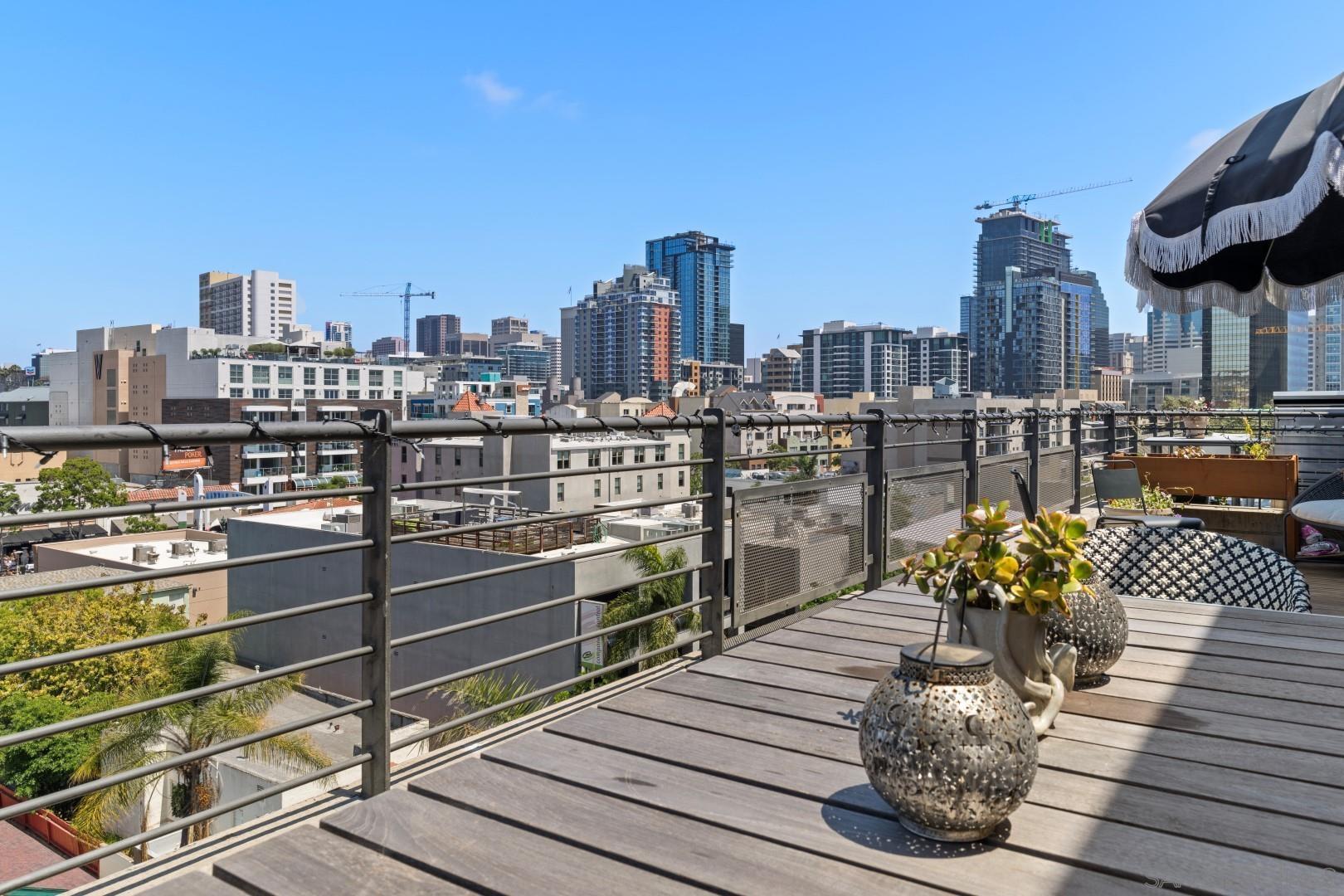 Detail Gallery Image 4 of 16 For 1780  Kettner  802, San Diego,  CA 92101 - 2 Beds | 2 Baths