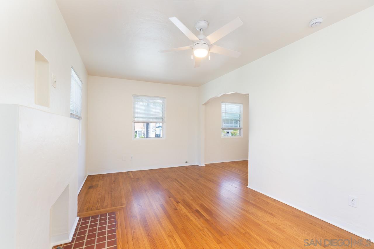 Detail Gallery Image 5 of 21 For 1010  5th, Coronado,  CA 92118 - 2 Beds | 2 Baths