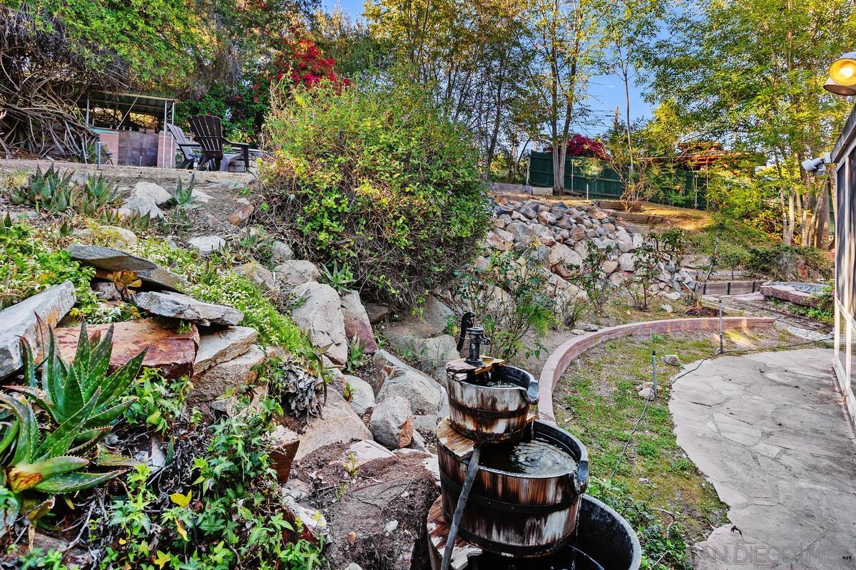 Detail Gallery Image 28 of 37 For 320  Beaumont Dr., Vista,  CA 92084 - 3 Beds | 2 Baths