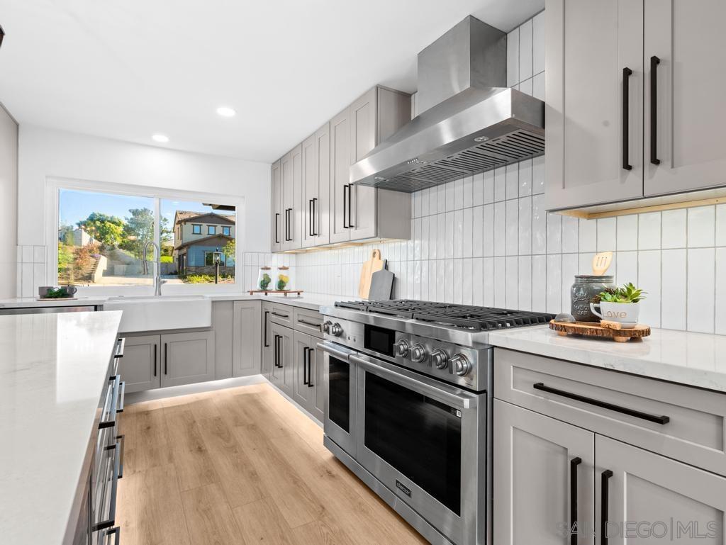 Detail Gallery Image 12 of 71 For 17906  Saint Andrews Dr, Poway,  CA 92064 - 4 Beds | 2 Baths