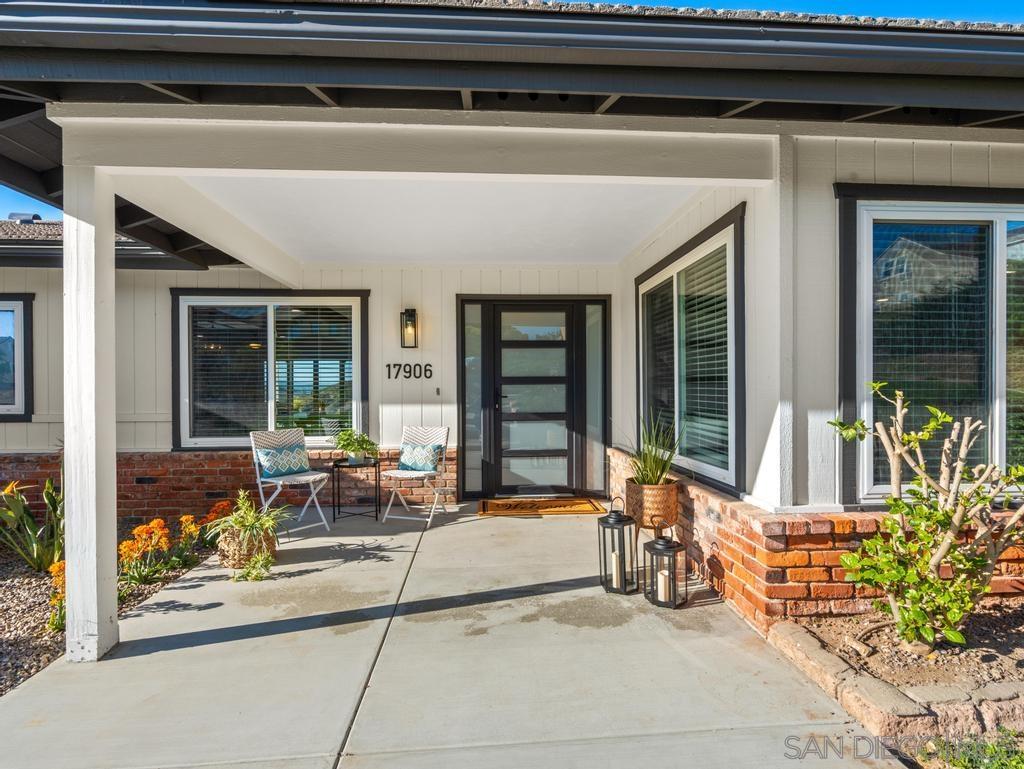 Detail Gallery Image 3 of 71 For 17906  Saint Andrews Dr, Poway,  CA 92064 - 4 Beds | 2 Baths