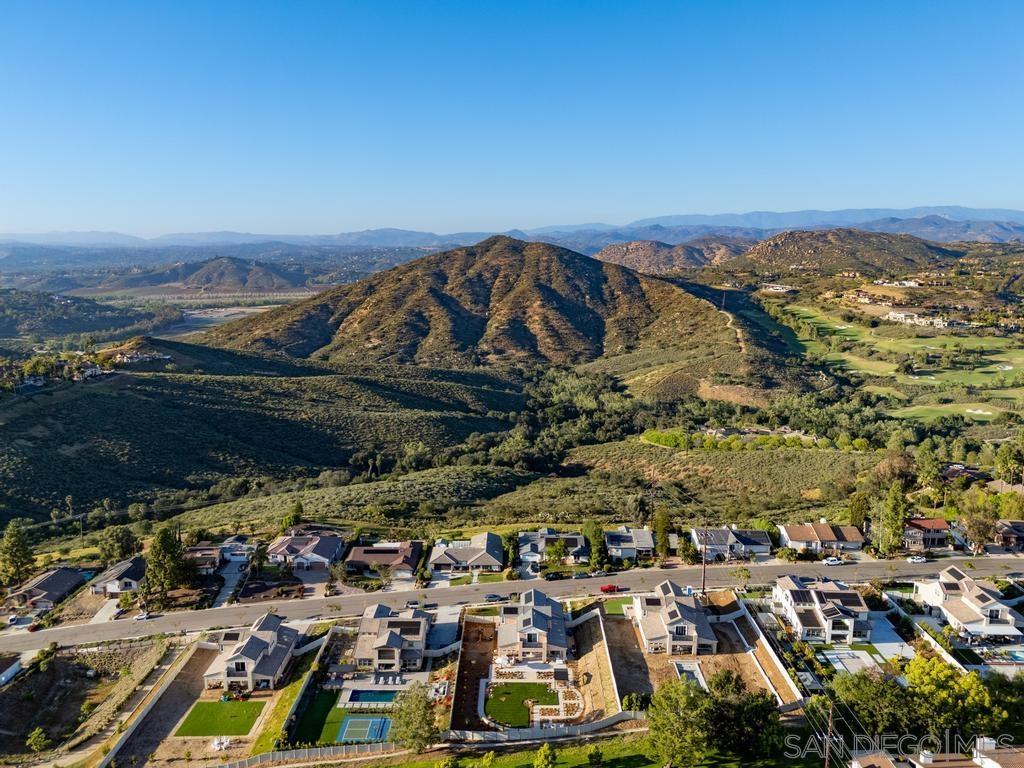 Detail Gallery Image 50 of 71 For 17906  Saint Andrews Dr, Poway,  CA 92064 - 4 Beds | 2 Baths