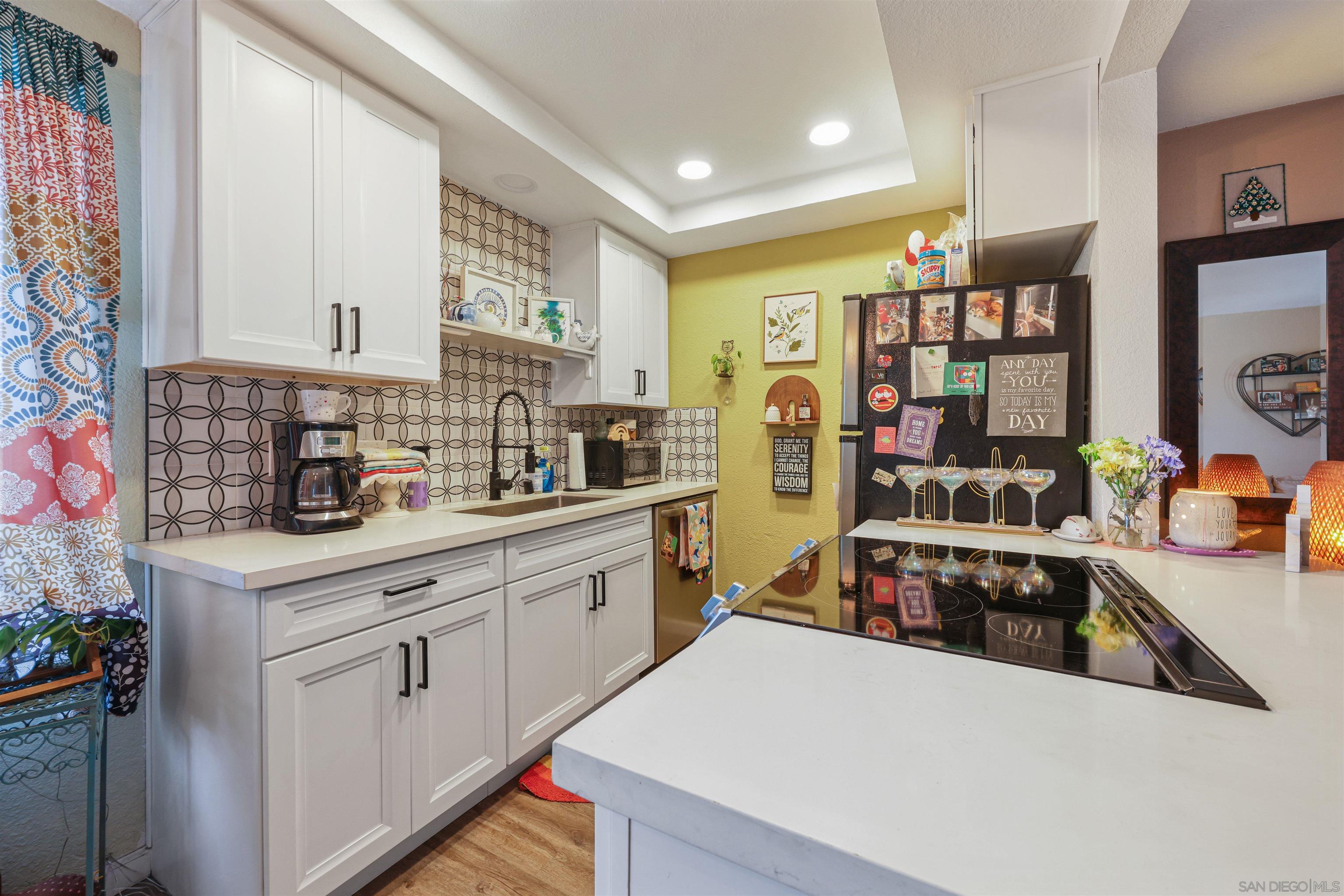 Detail Gallery Image 7 of 21 For 4161  Winona Ave  #8,  San Diego,  CA 92105 - 1 Beds | 1 Baths