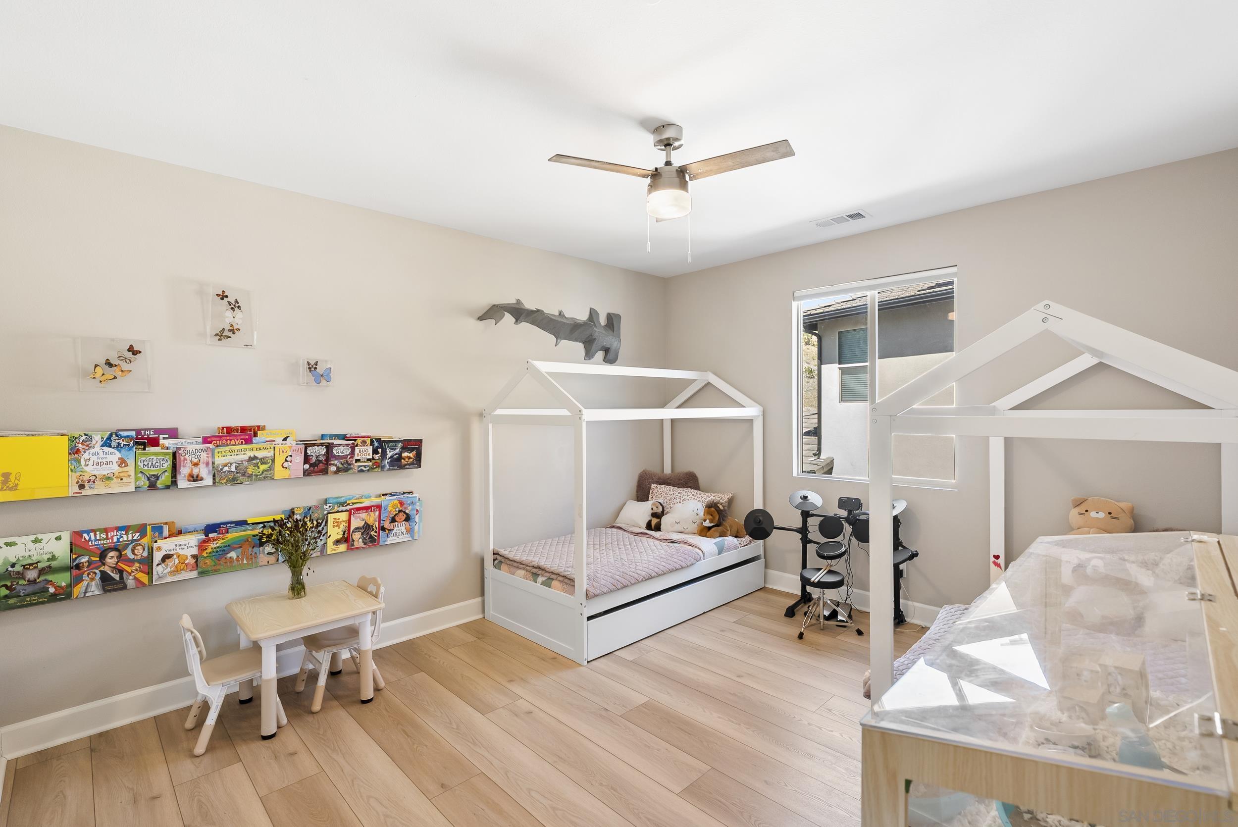 Detail Gallery Image 27 of 52 For 944  Lindbergh, San Marcos,  CA 92069 - 5 Beds | 4/1 Baths