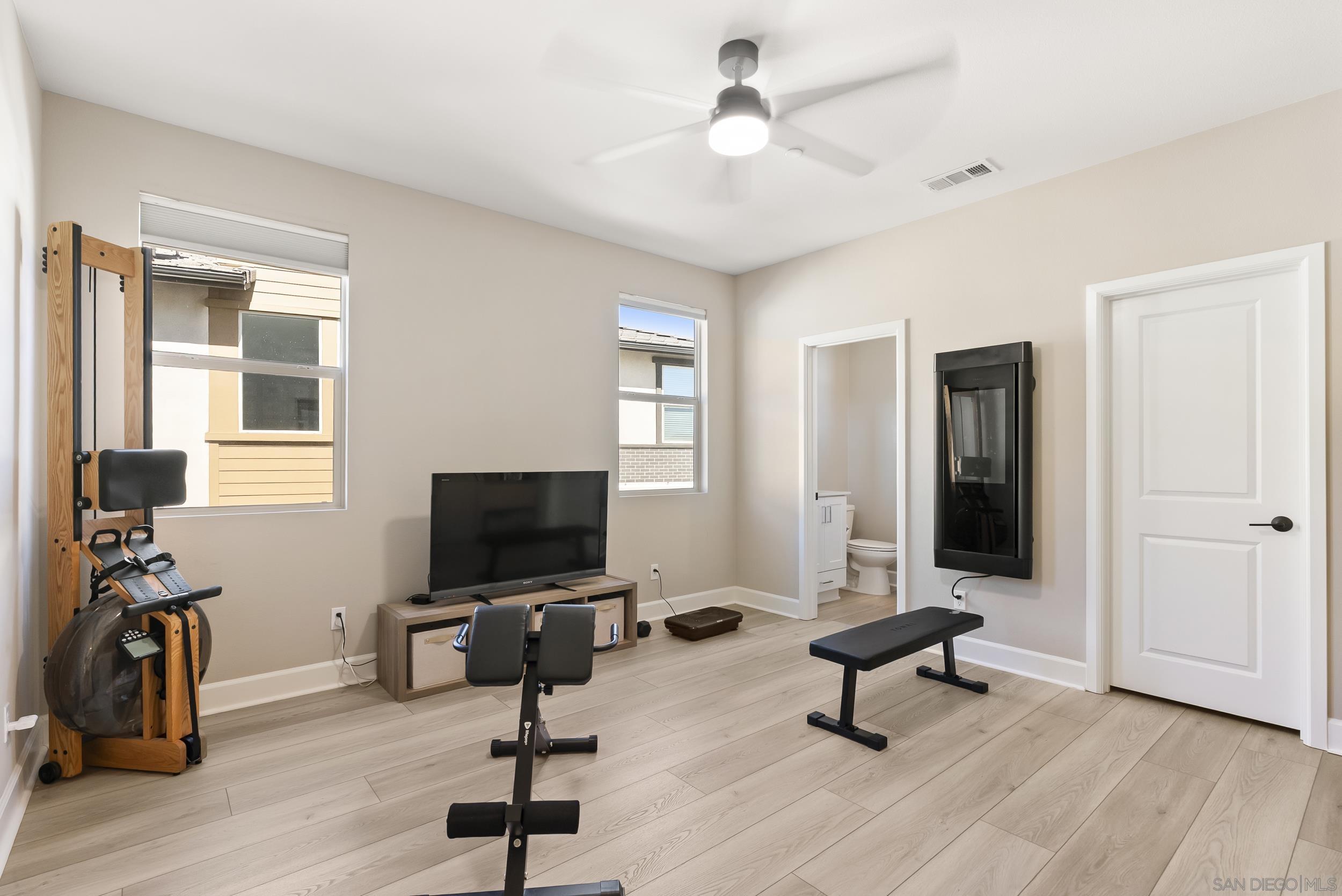 Detail Gallery Image 28 of 52 For 944  Lindbergh, San Marcos,  CA 92069 - 5 Beds | 4/1 Baths