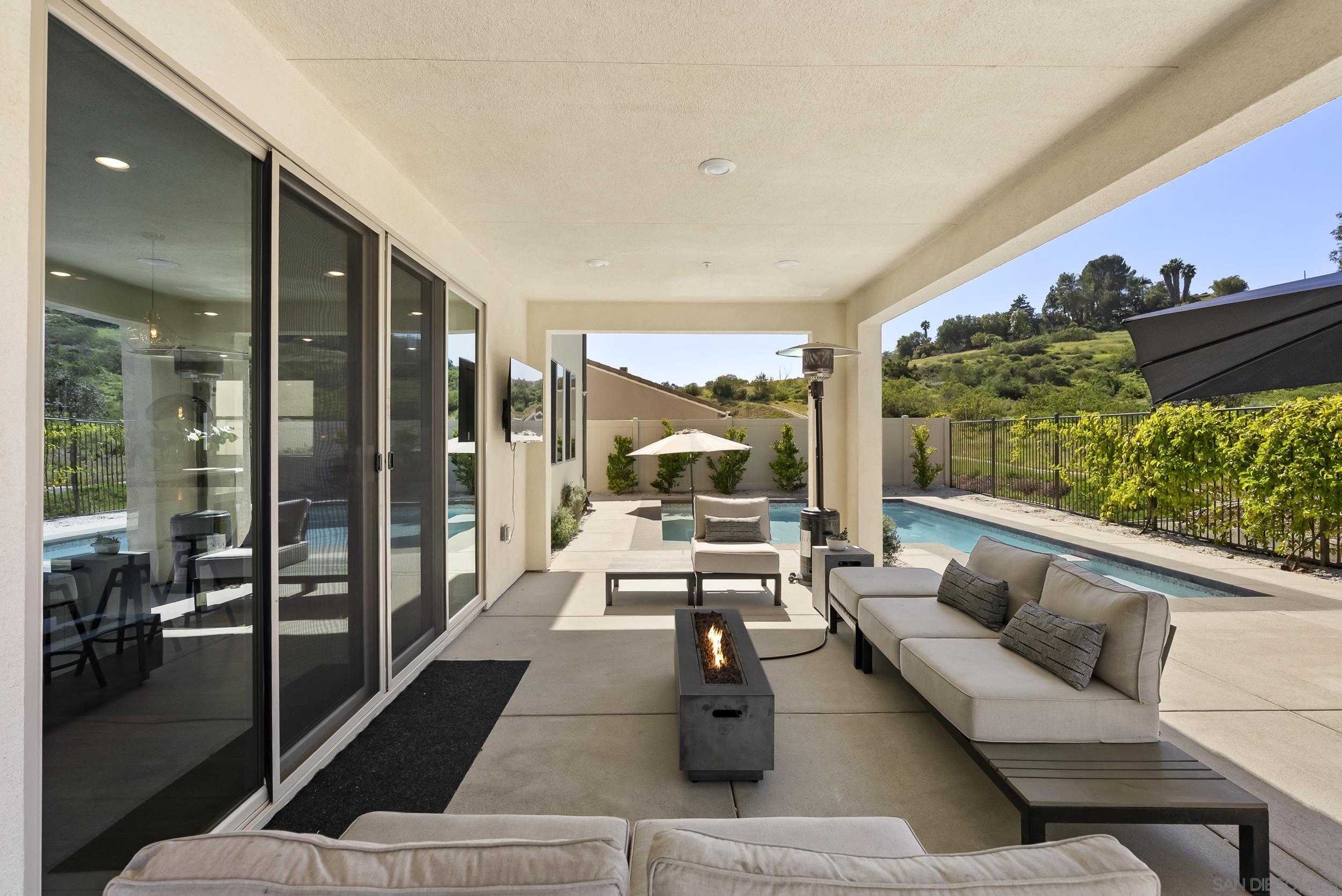 Detail Gallery Image 38 of 52 For 944  Lindbergh, San Marcos,  CA 92069 - 5 Beds | 4/1 Baths