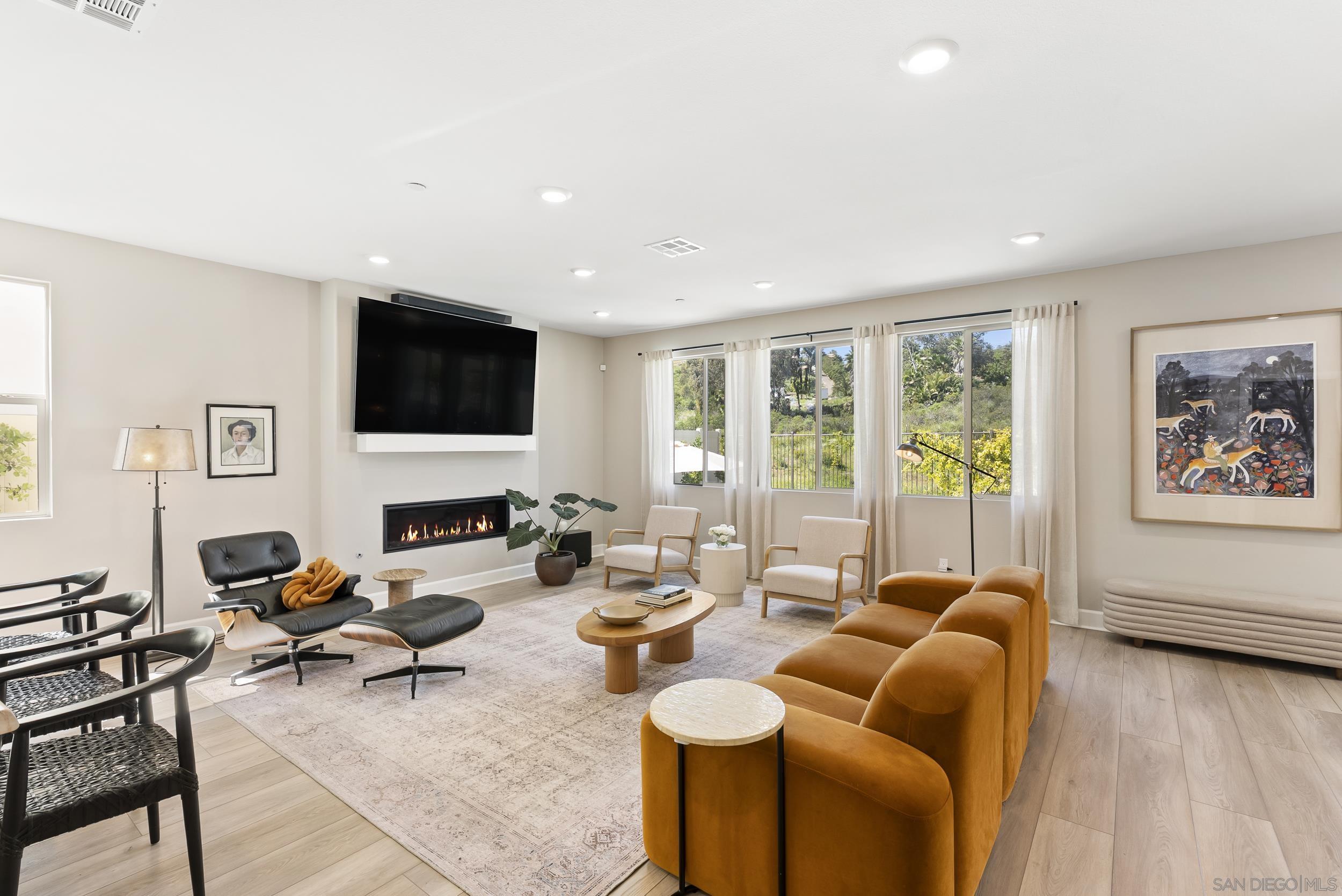 Detail Gallery Image 6 of 52 For 944  Lindbergh, San Marcos,  CA 92069 - 5 Beds | 4/1 Baths