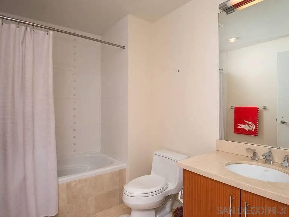 Detail Gallery Image 12 of 23 For 325  7th Ave  1301, San Diego,  CA 92101 - 2 Beds | 2 Baths