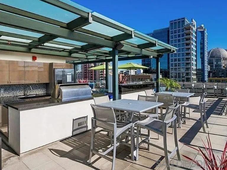 Detail Gallery Image 15 of 23 For 325  7th Ave  1301, San Diego,  CA 92101 - 2 Beds | 2 Baths