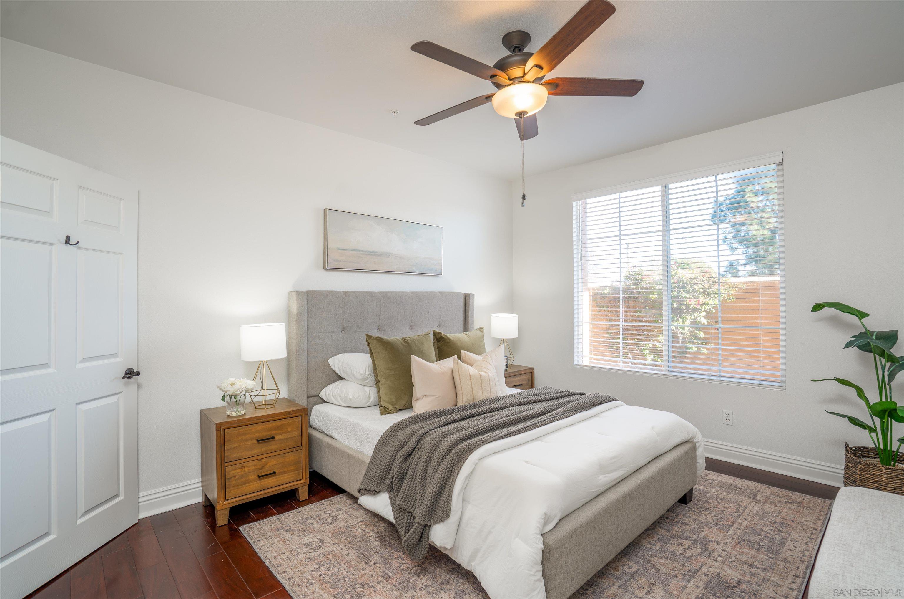 Detail Gallery Image 14 of 27 For 12376  Carmel Country Rd  #107,  San Diego,  CA 92130 - 3 Beds | 2 Baths