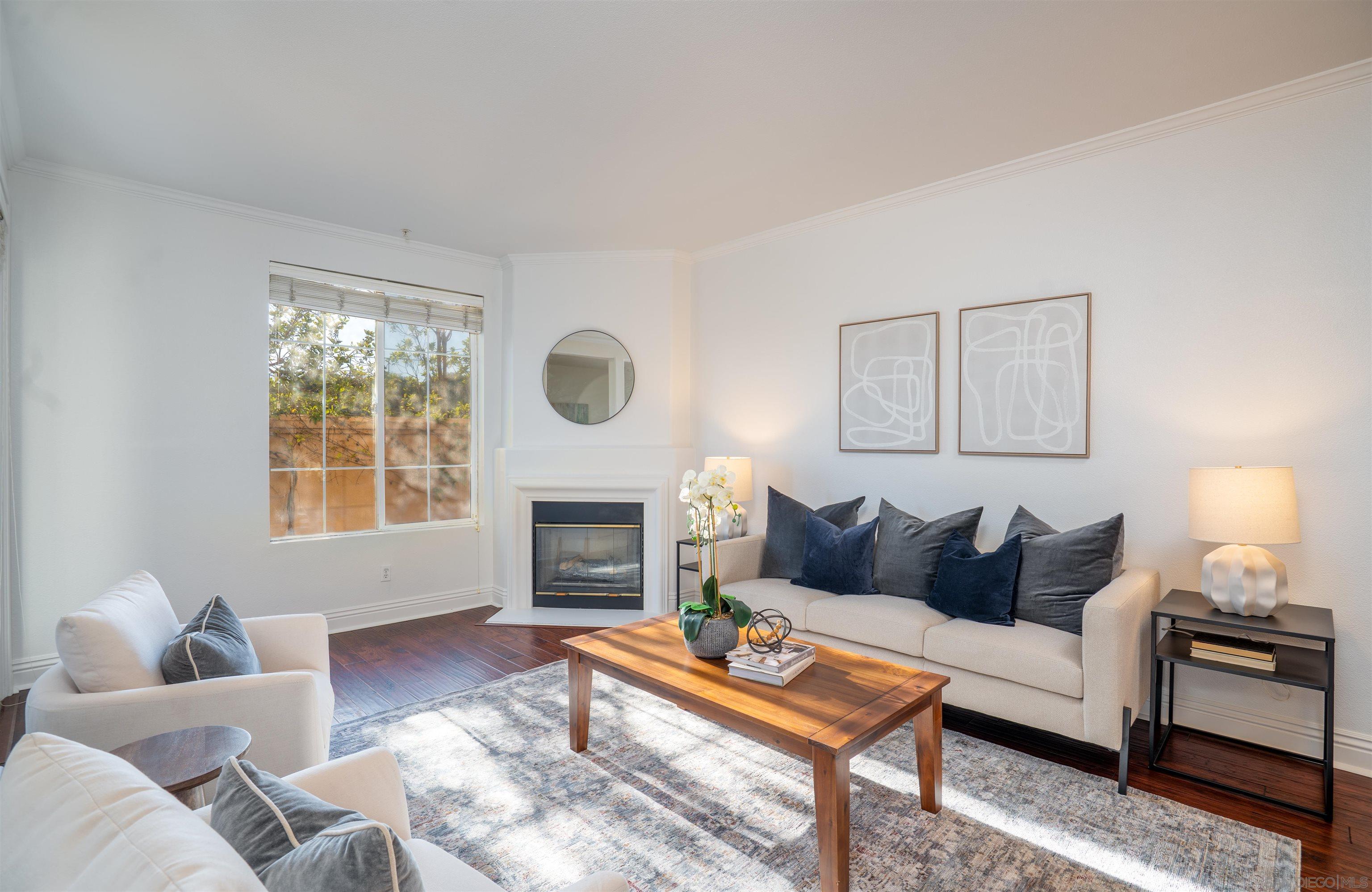 Detail Gallery Image 5 of 27 For 12376  Carmel Country Rd  #107,  San Diego,  CA 92130 - 3 Beds | 2 Baths