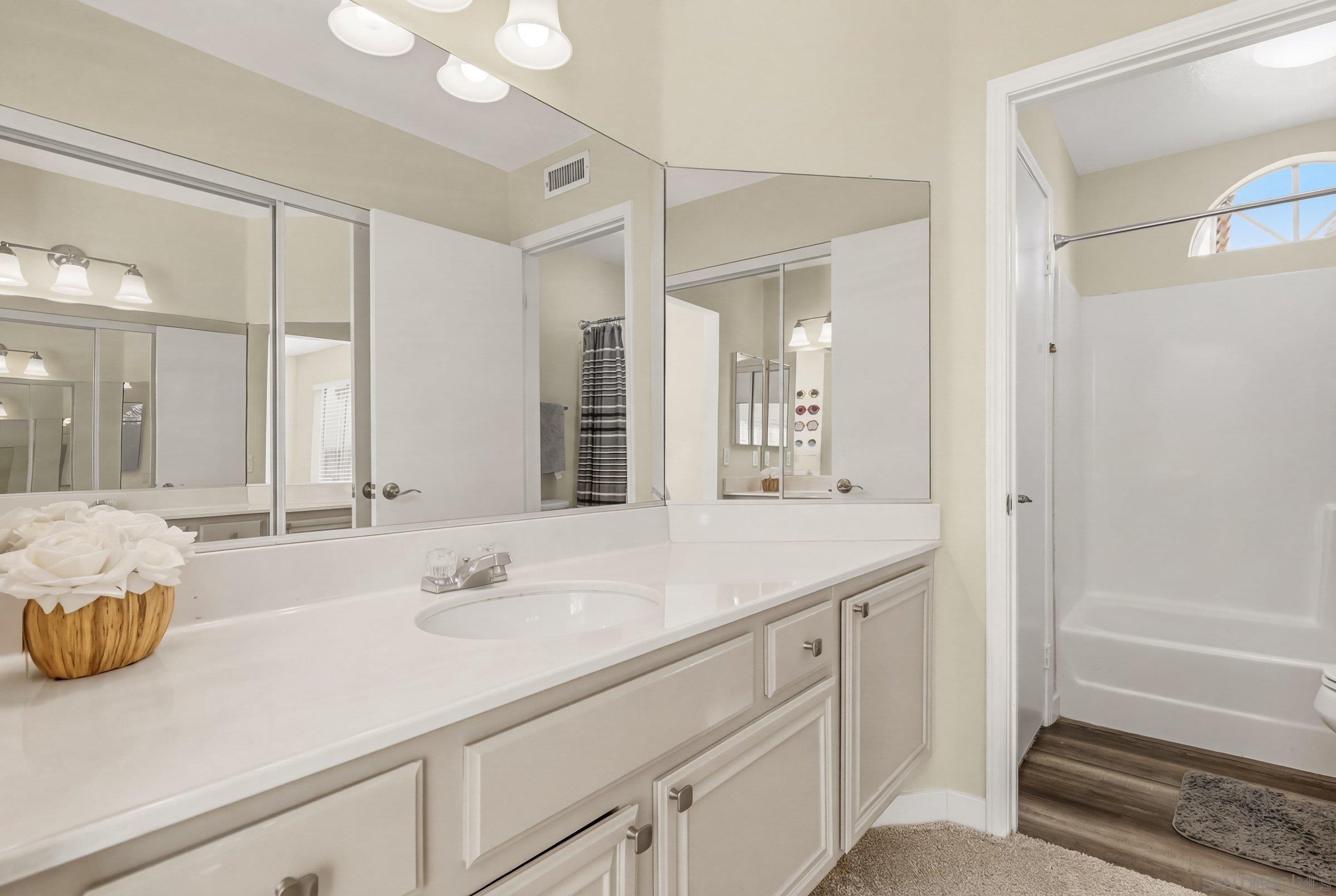 Detail Gallery Image 24 of 29 For 1772  Avenida Segovia, Oceanside,  CA 92056 - 4 Beds | 3 Baths