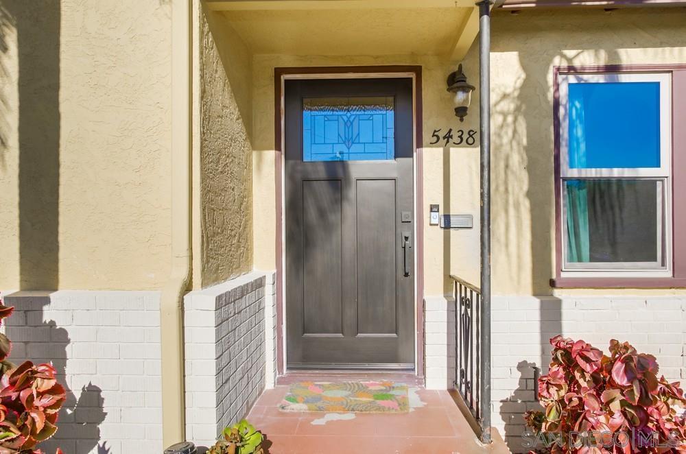 Detail Gallery Image 4 of 37 For 5438  Gilbert Dr  a, San Diego,  CA 92115 - 2 Beds | 1 Baths