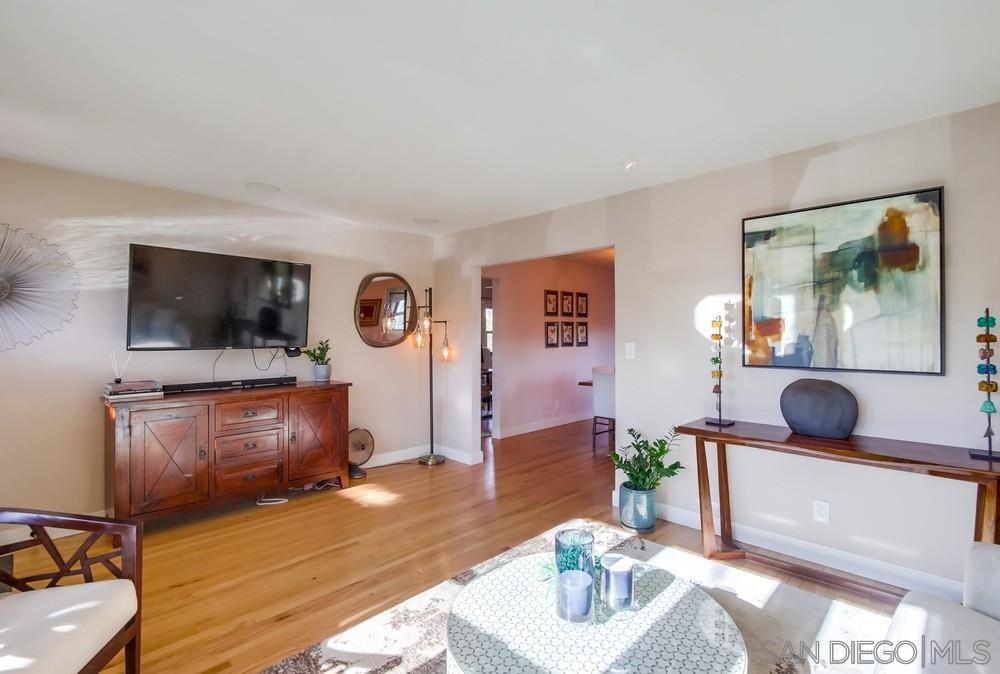 Detail Gallery Image 5 of 37 For 5438  Gilbert Dr  a, San Diego,  CA 92115 - 2 Beds | 1 Baths