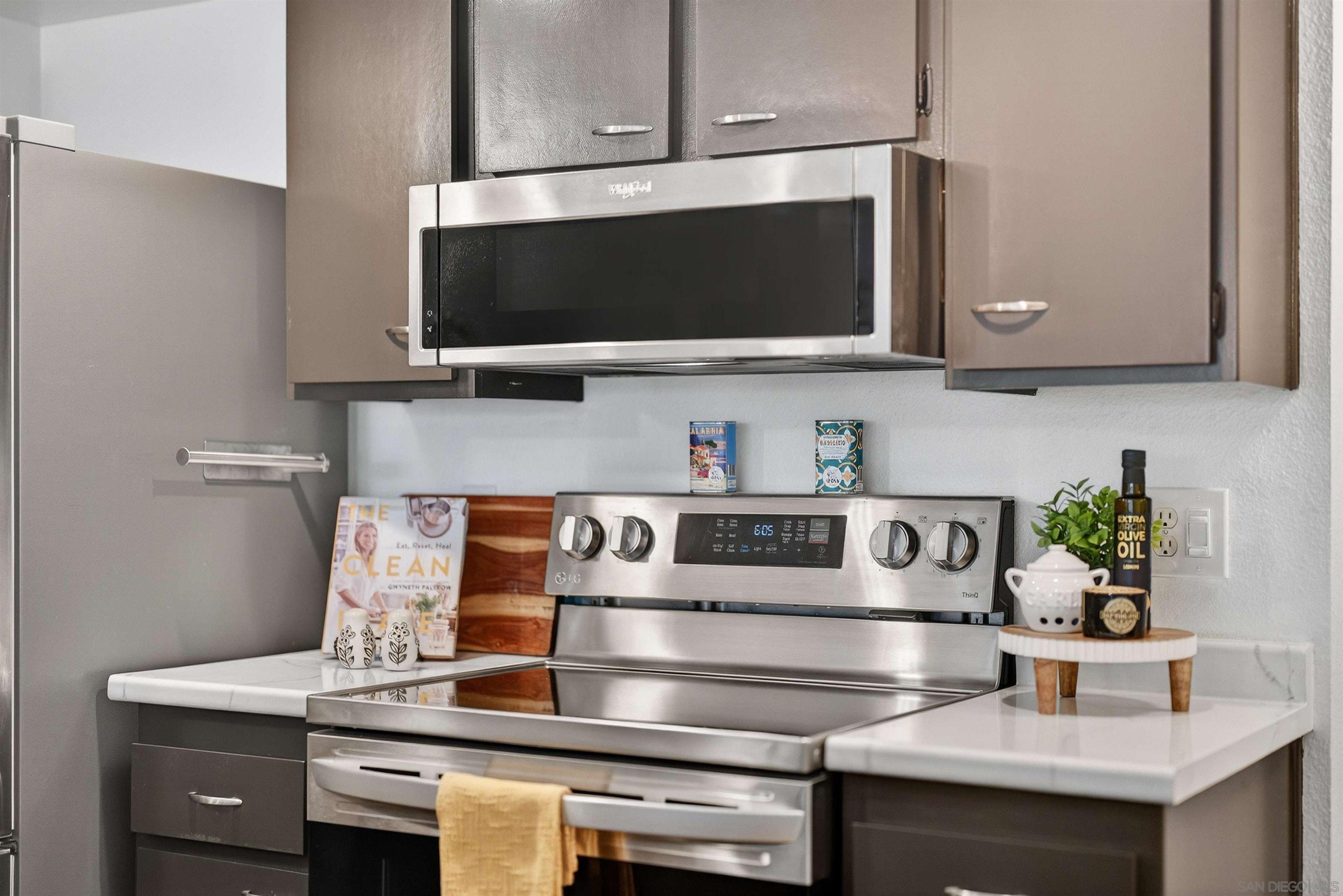 Detail Gallery Image 22 of 29 For 6255  Rancho Mission Rd  #302,  San Diego,  CA 92108 - 1 Beds | 1 Baths