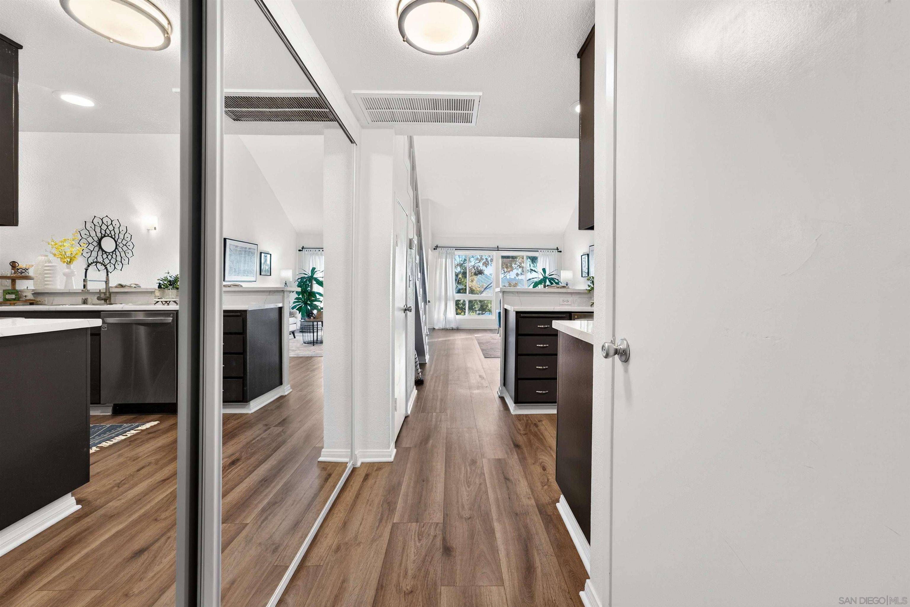 Detail Gallery Image 23 of 29 For 6255  Rancho Mission Rd  #302,  San Diego,  CA 92108 - 1 Beds | 1 Baths