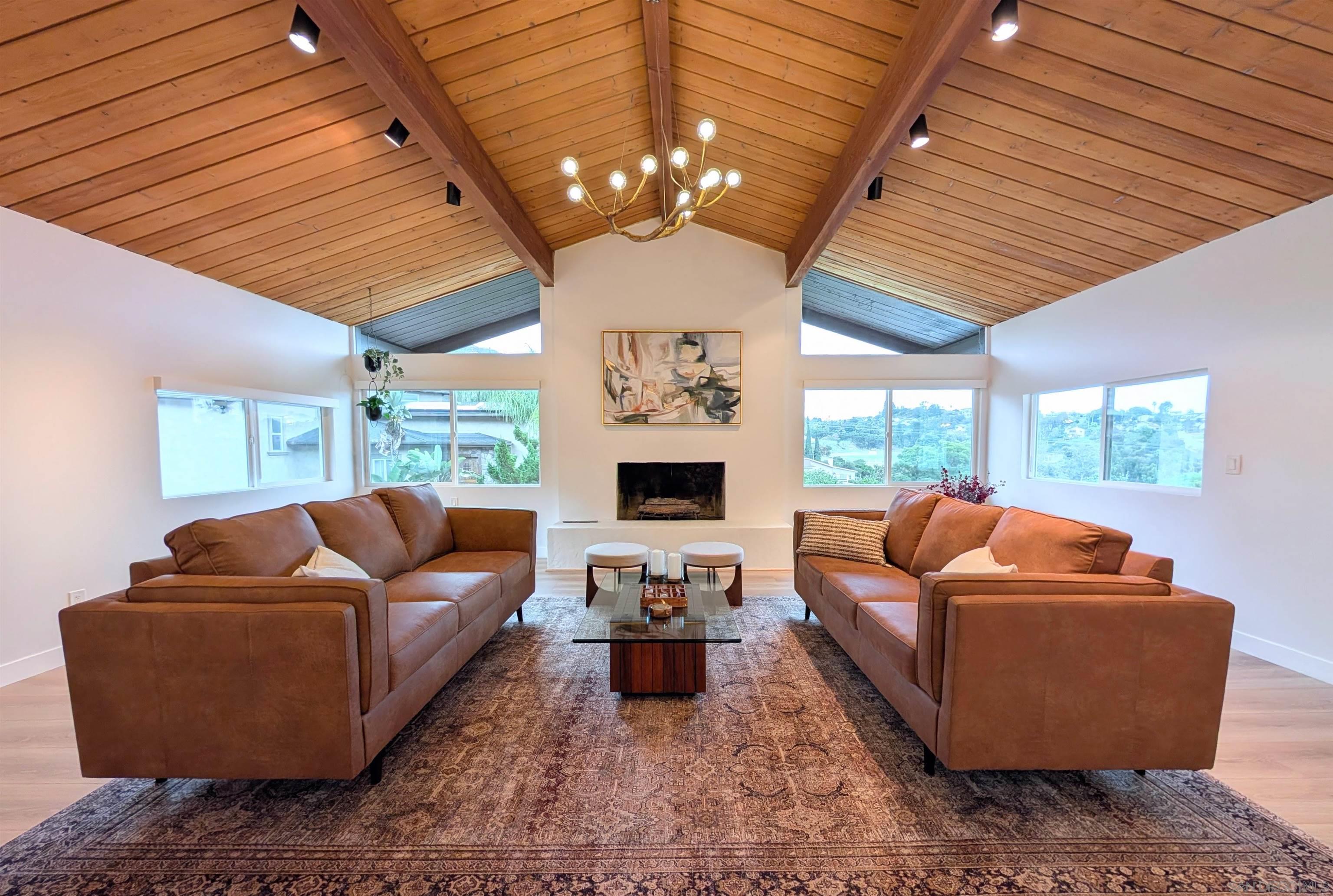 Front Image Thumbnail for SD260007113