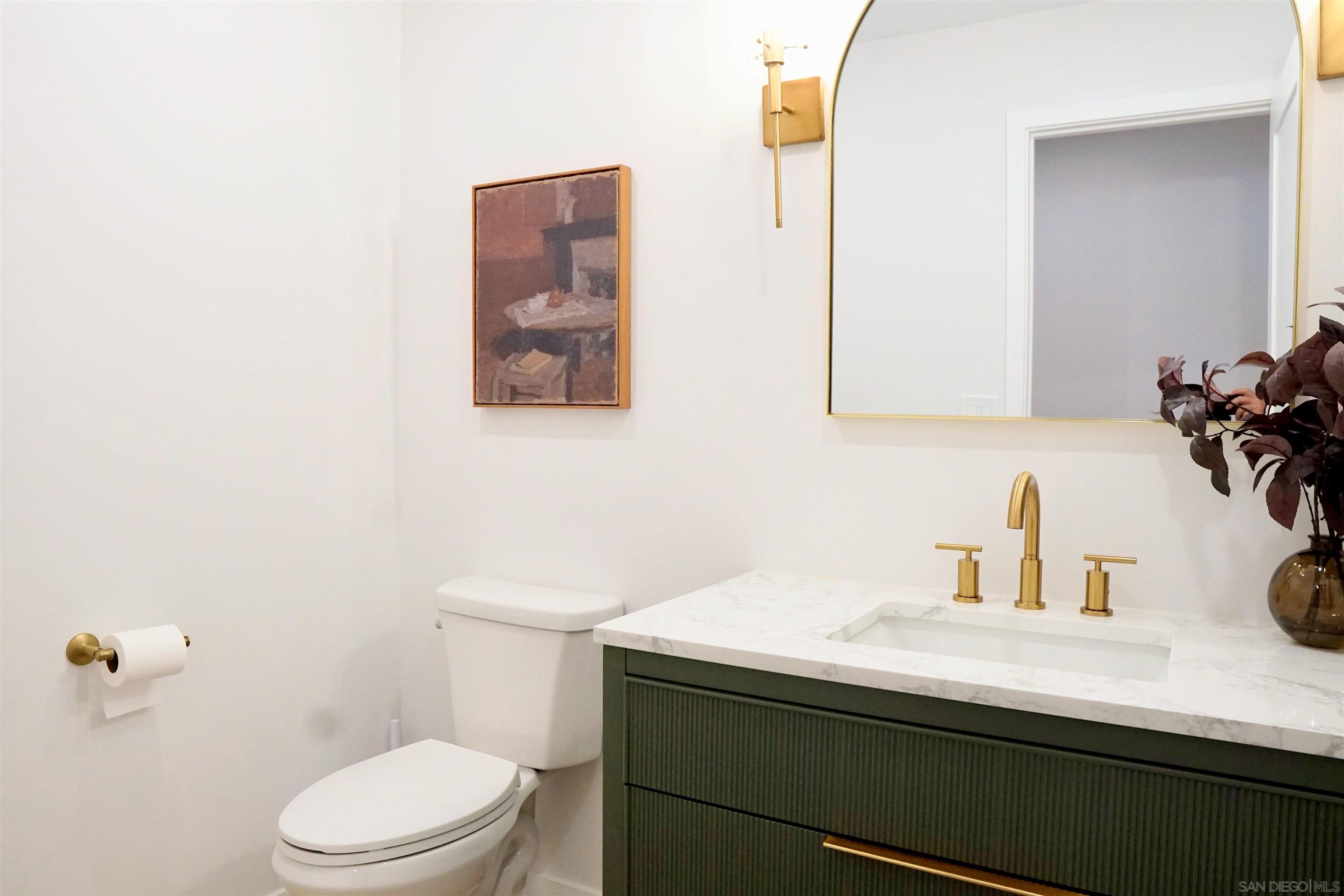 Detail Gallery Image 21 of 53 For 4242  Avenida Gregory, Spring Valley,  CA 91977 - 5 Beds | 3/1 Baths