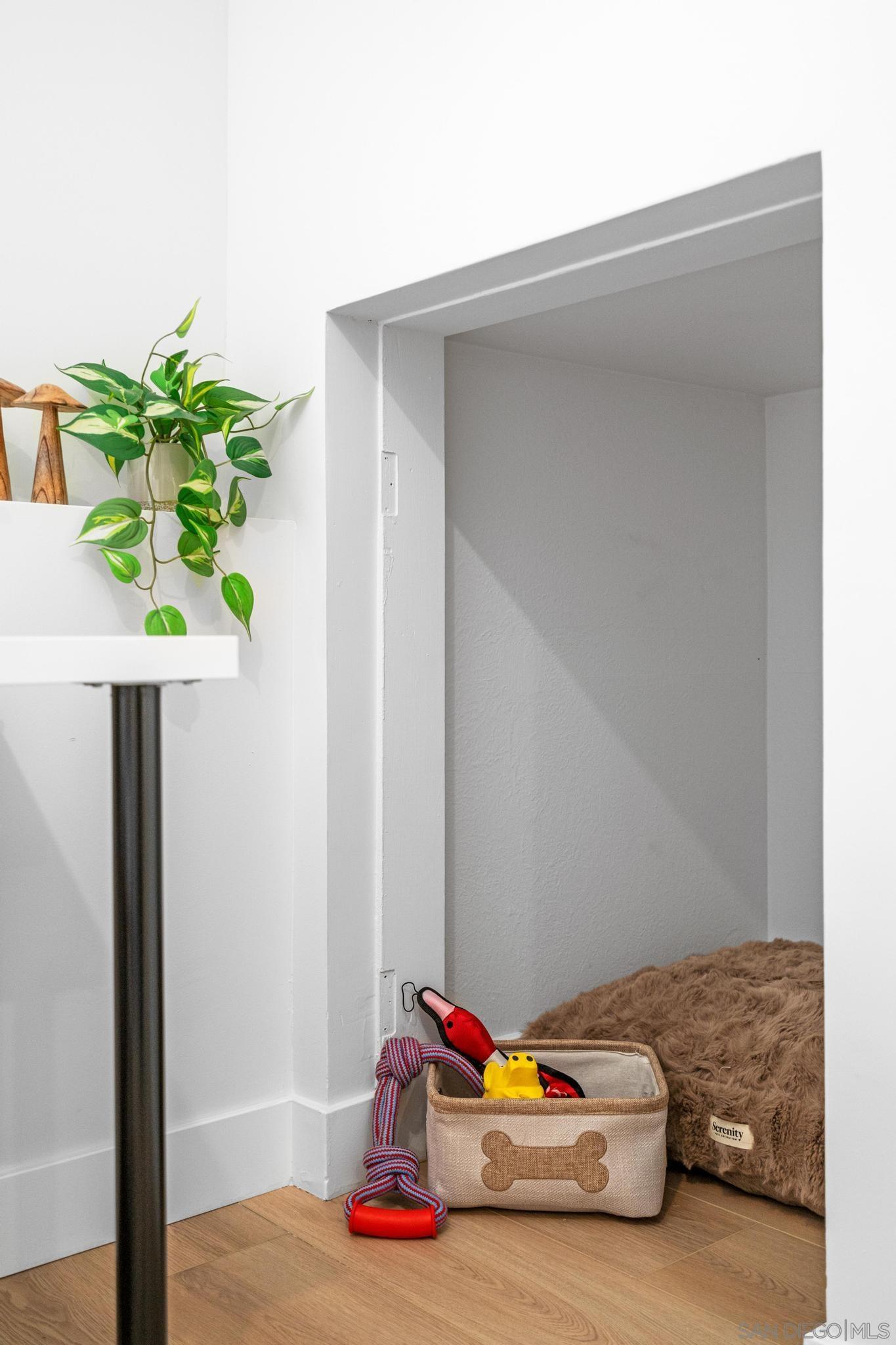 Detail Gallery Image 32 of 53 For 4242  Avenida Gregory, Spring Valley,  CA 91977 - 5 Beds | 3/1 Baths