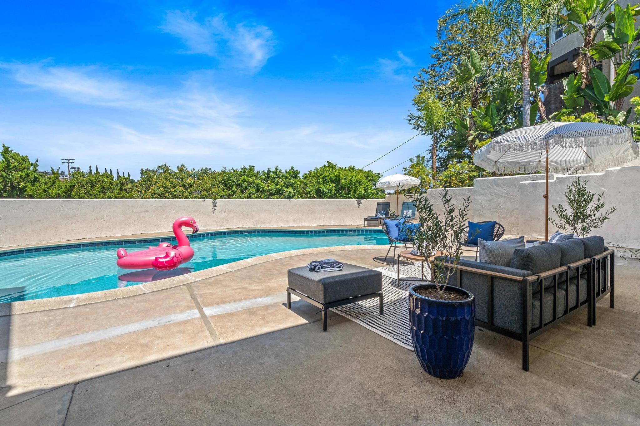 Detail Gallery Image 40 of 53 For 4242  Avenida Gregory, Spring Valley,  CA 91977 - 5 Beds | 3/1 Baths