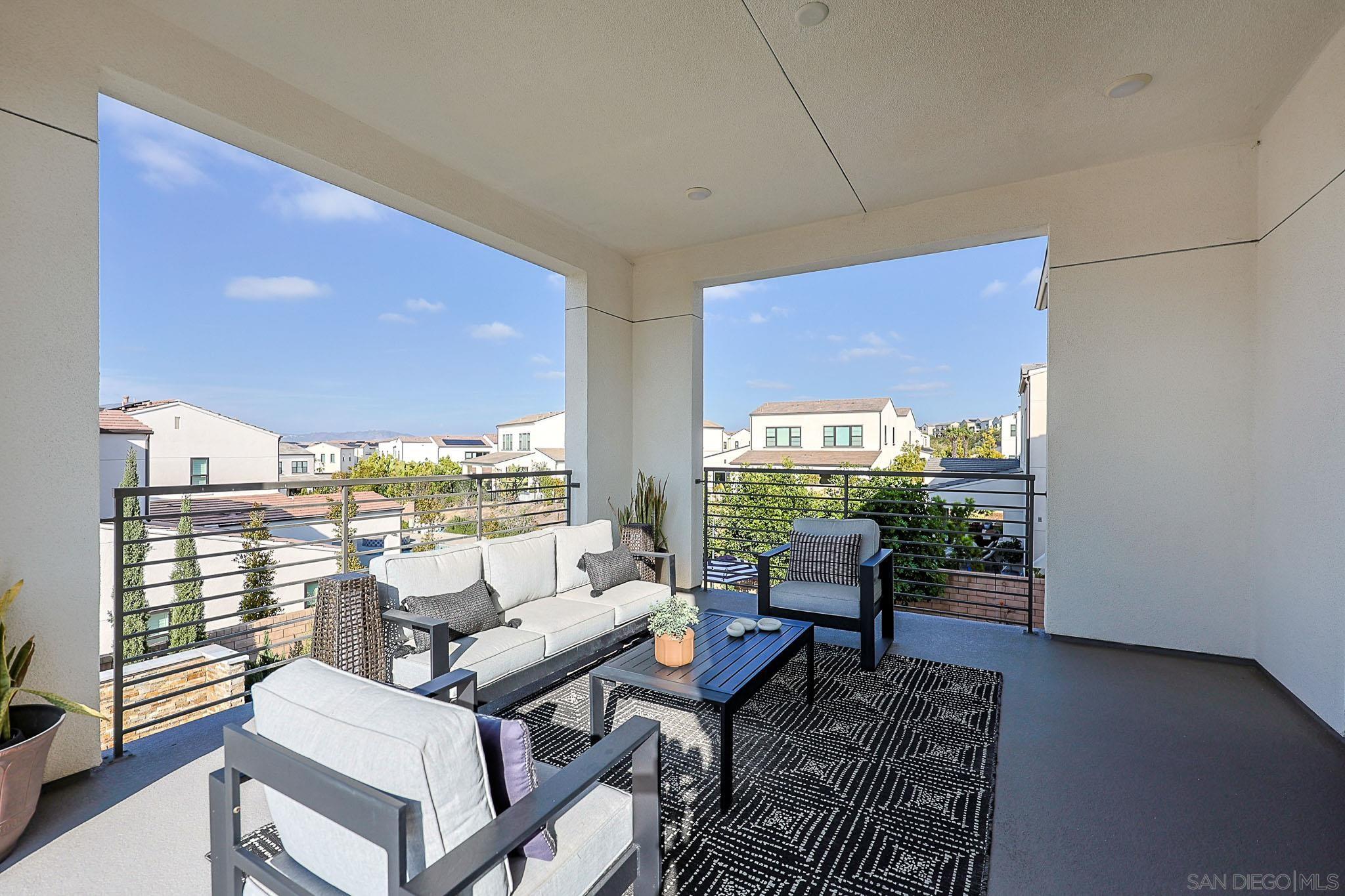 Detail Gallery Image 20 of 57 For 5300  Sweetwater Trl, San Diego,  CA 92130 - 5 Beds | 5/1 Baths