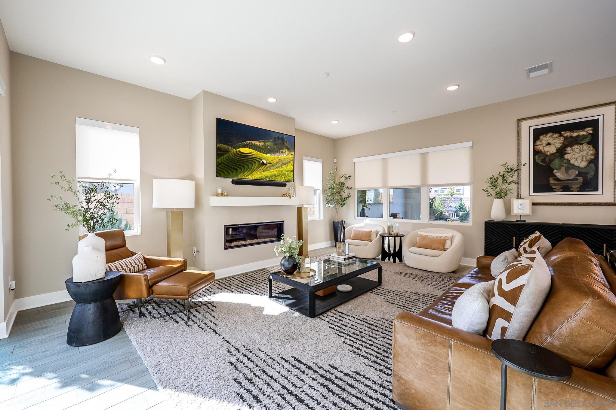 Detail Gallery Image 3 of 57 For 5300  Sweetwater Trl, San Diego,  CA 92130 - 5 Beds | 5/1 Baths