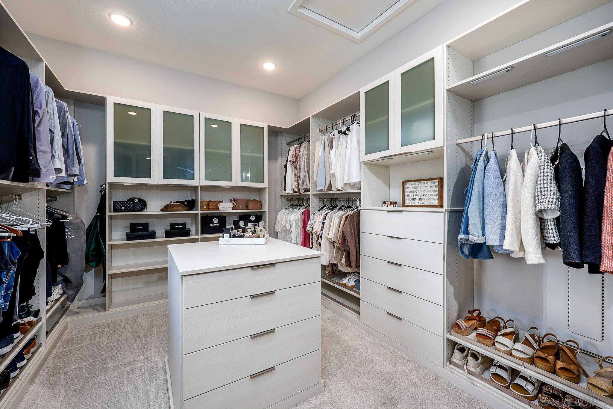 Detail Gallery Image 21 of 57 For 5300  Sweetwater Trl, San Diego,  CA 92130 - 5 Beds | 5/1 Baths