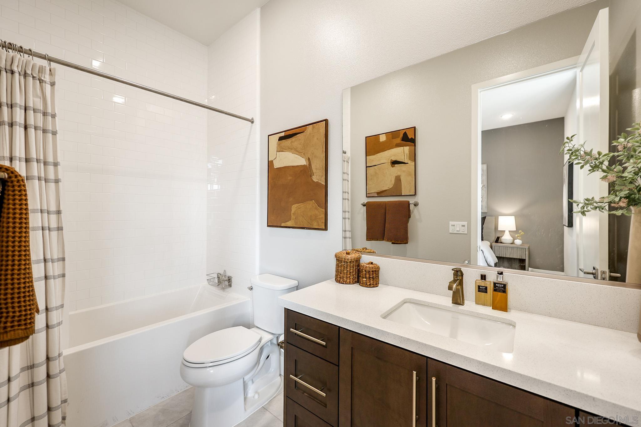 Detail Gallery Image 22 of 57 For 5300  Sweetwater Trl, San Diego,  CA 92130 - 5 Beds | 5/1 Baths