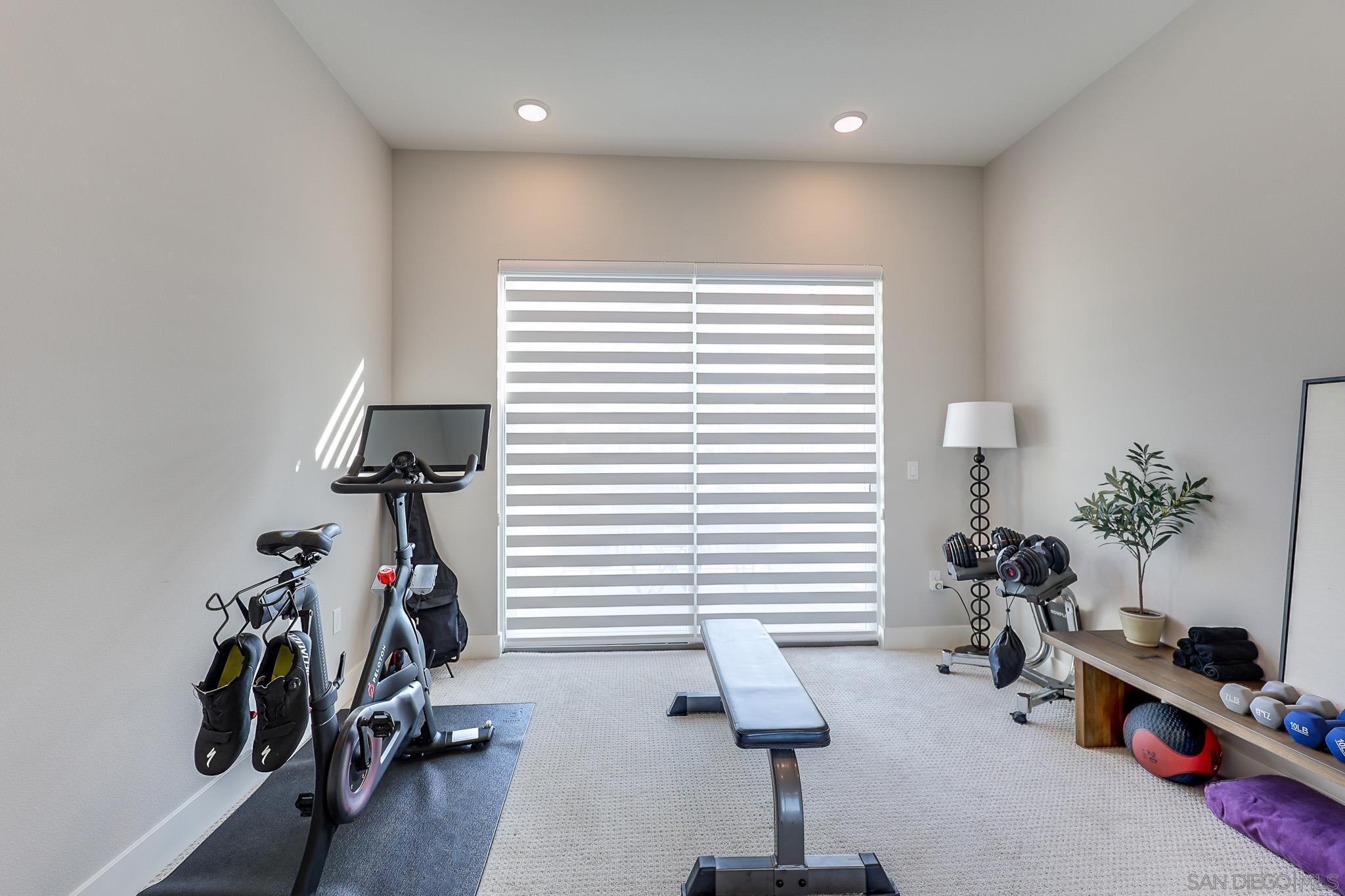 Detail Gallery Image 27 of 57 For 5300  Sweetwater Trl, San Diego,  CA 92130 - 5 Beds | 5/1 Baths