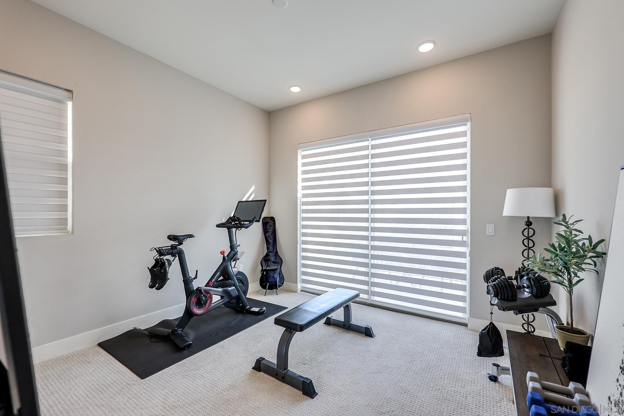 Detail Gallery Image 28 of 57 For 5300  Sweetwater Trl, San Diego,  CA 92130 - 5 Beds | 5/1 Baths