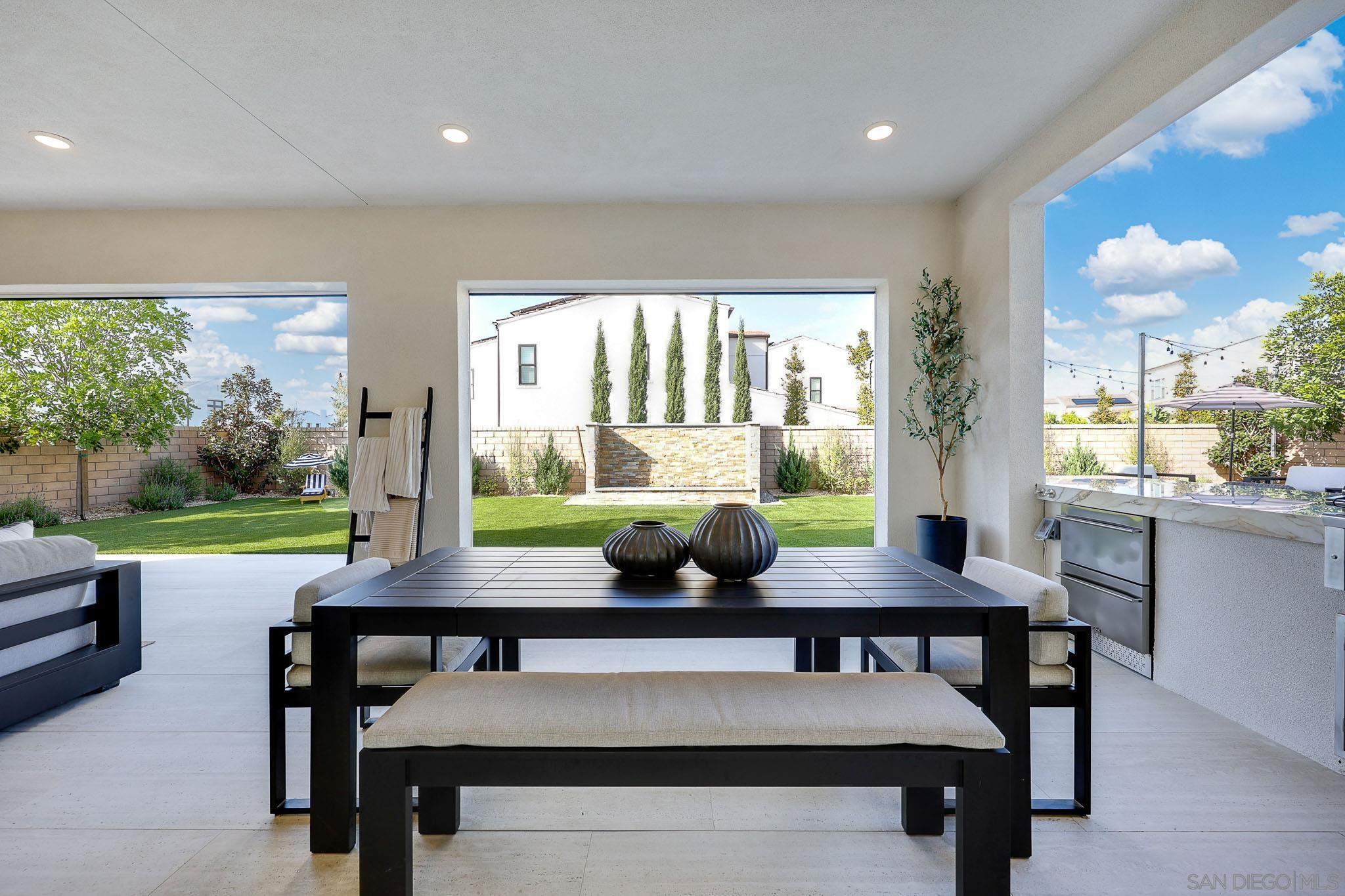 Detail Gallery Image 31 of 57 For 5300  Sweetwater Trl, San Diego,  CA 92130 - 5 Beds | 5/1 Baths